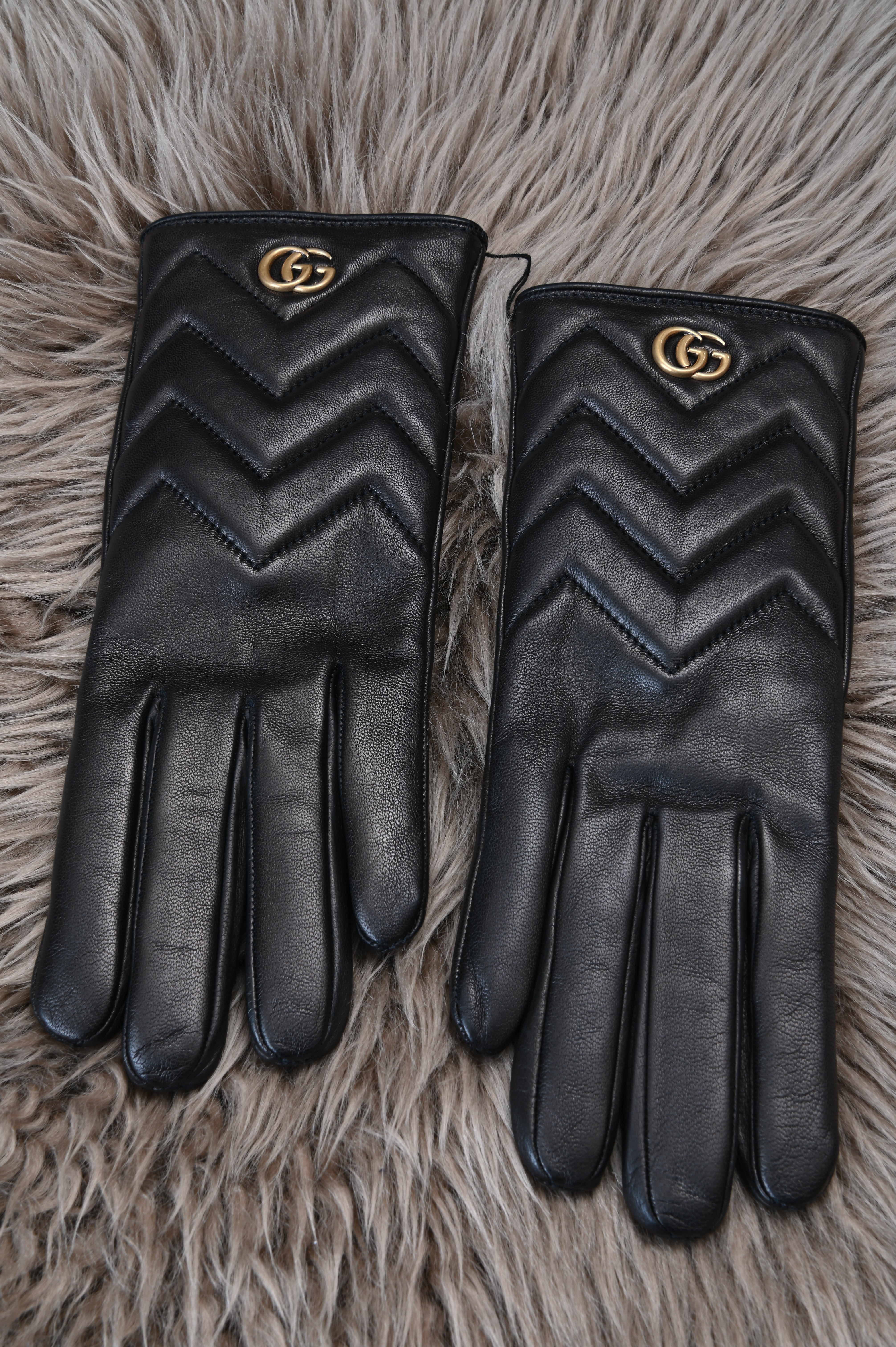 Gucci GG marmont black gloves