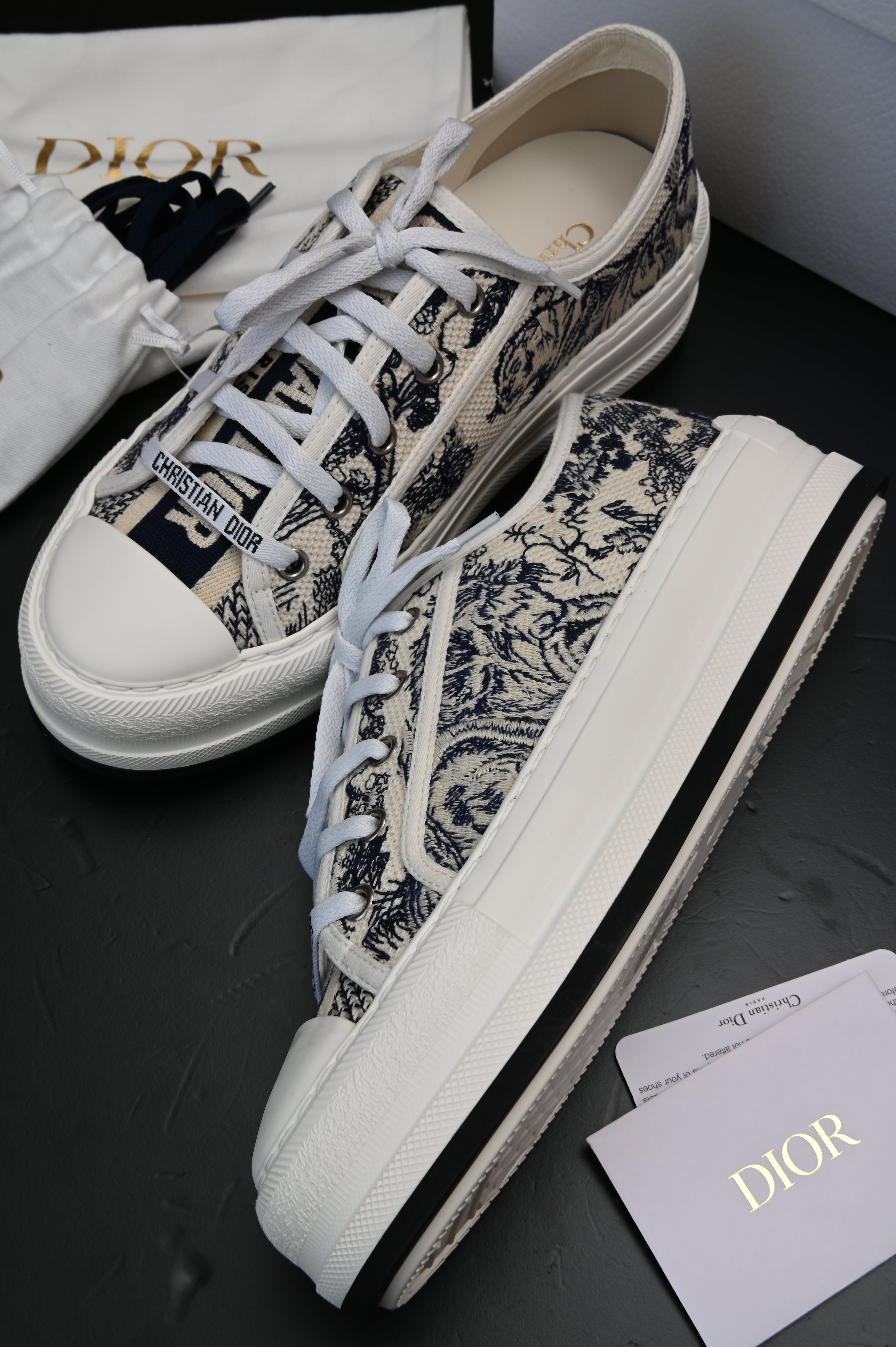Christian Dior Walk'n'Dior Sneaker Blue Toile de Jouy Embroidered Cotton