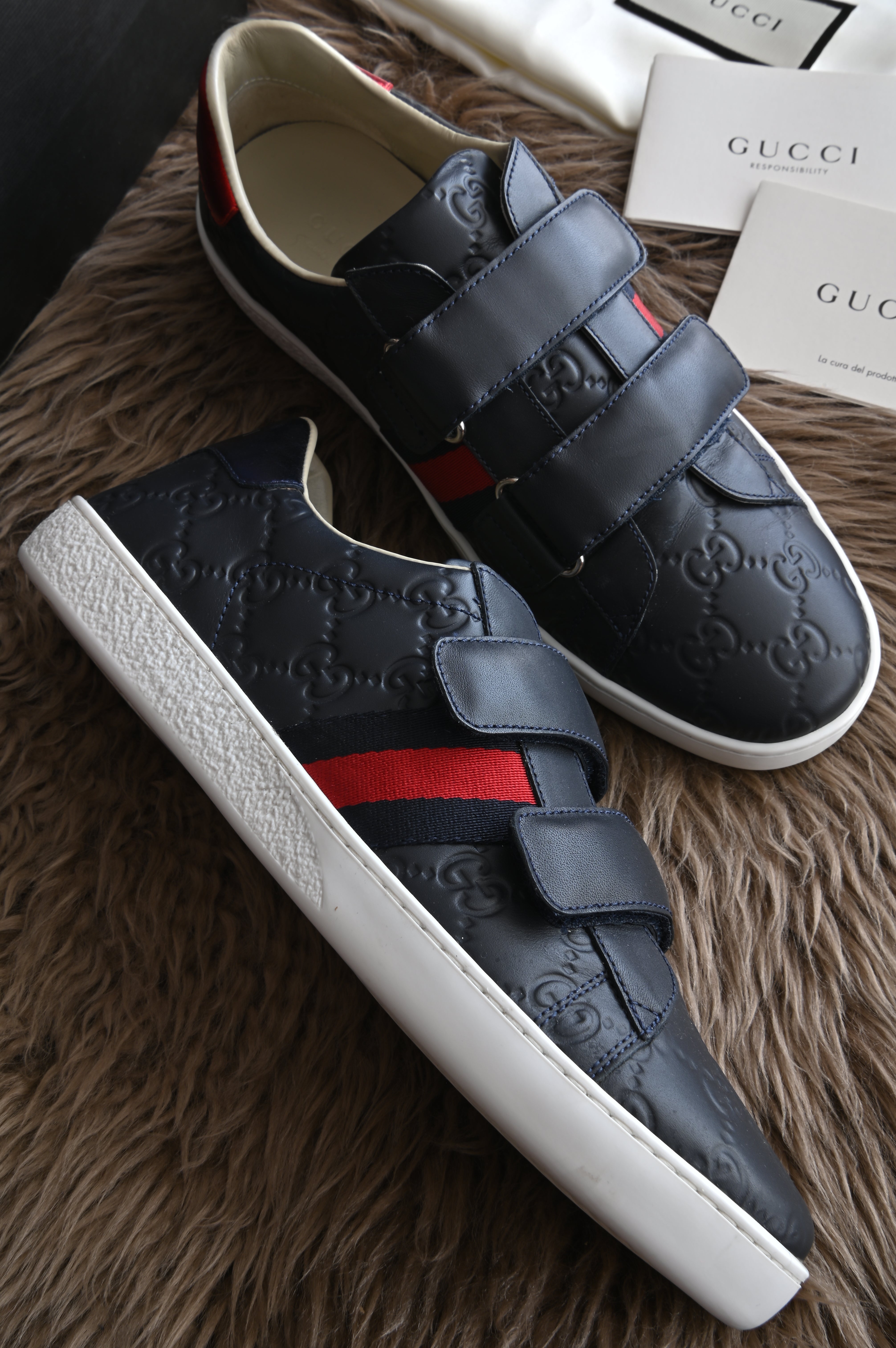 Gucci GG Ace Velcro Sneakers right side
