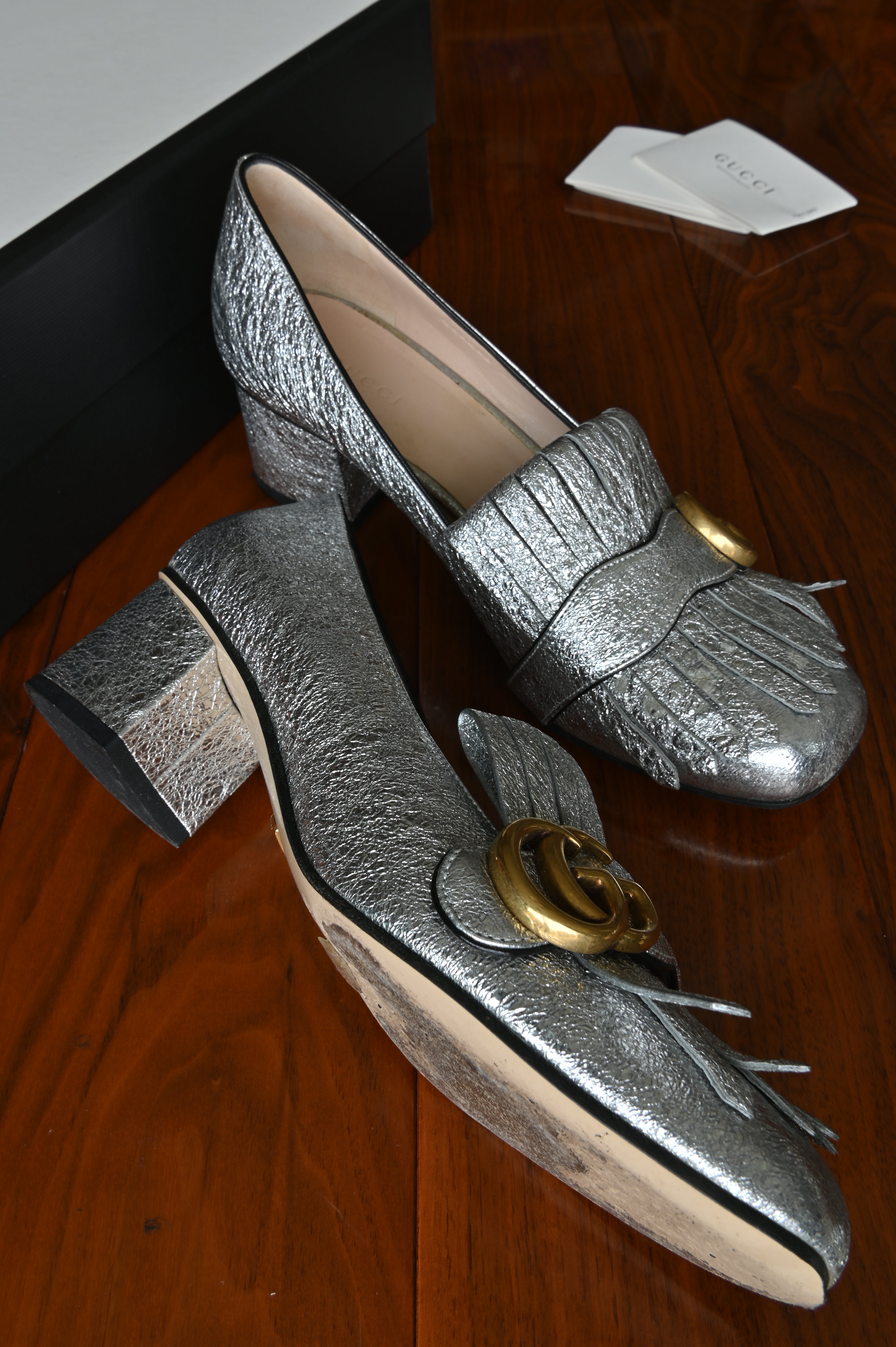 Gucci GG Silver Marmont Fringe Pumps left