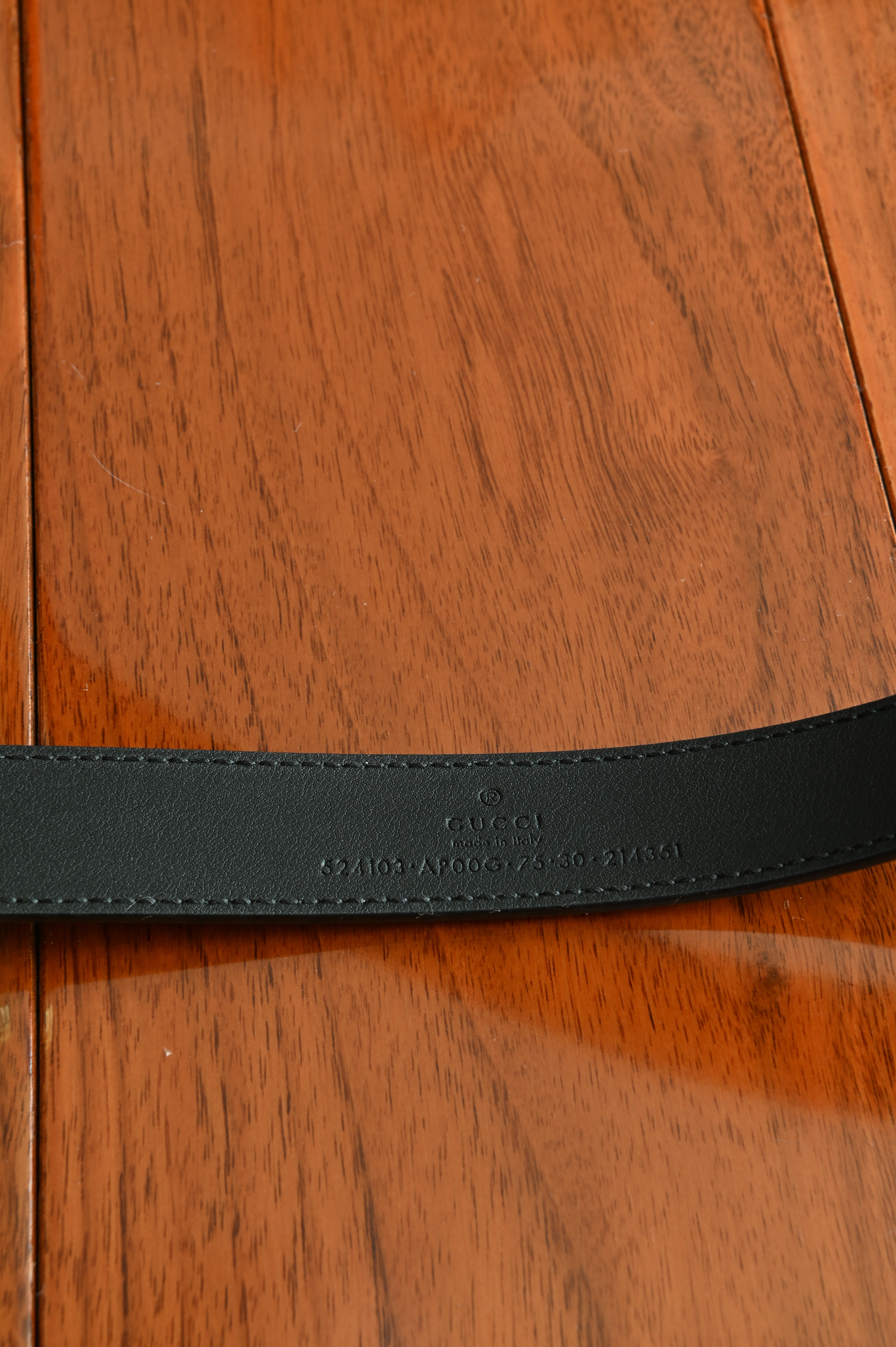 Gucci GG belt in Gold Hardware and black calf logo