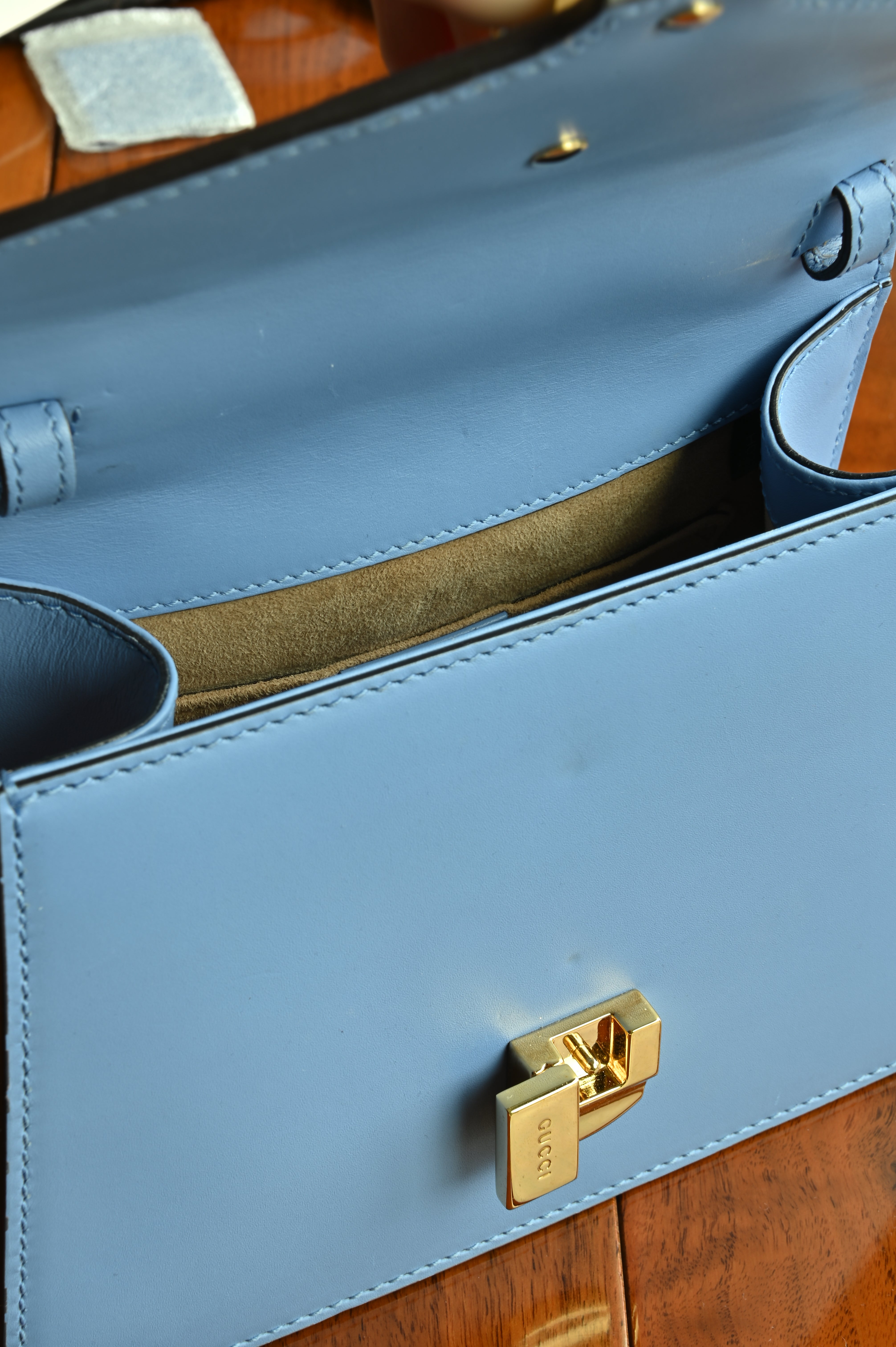 Gucci Light Blue Sylvie Bag open