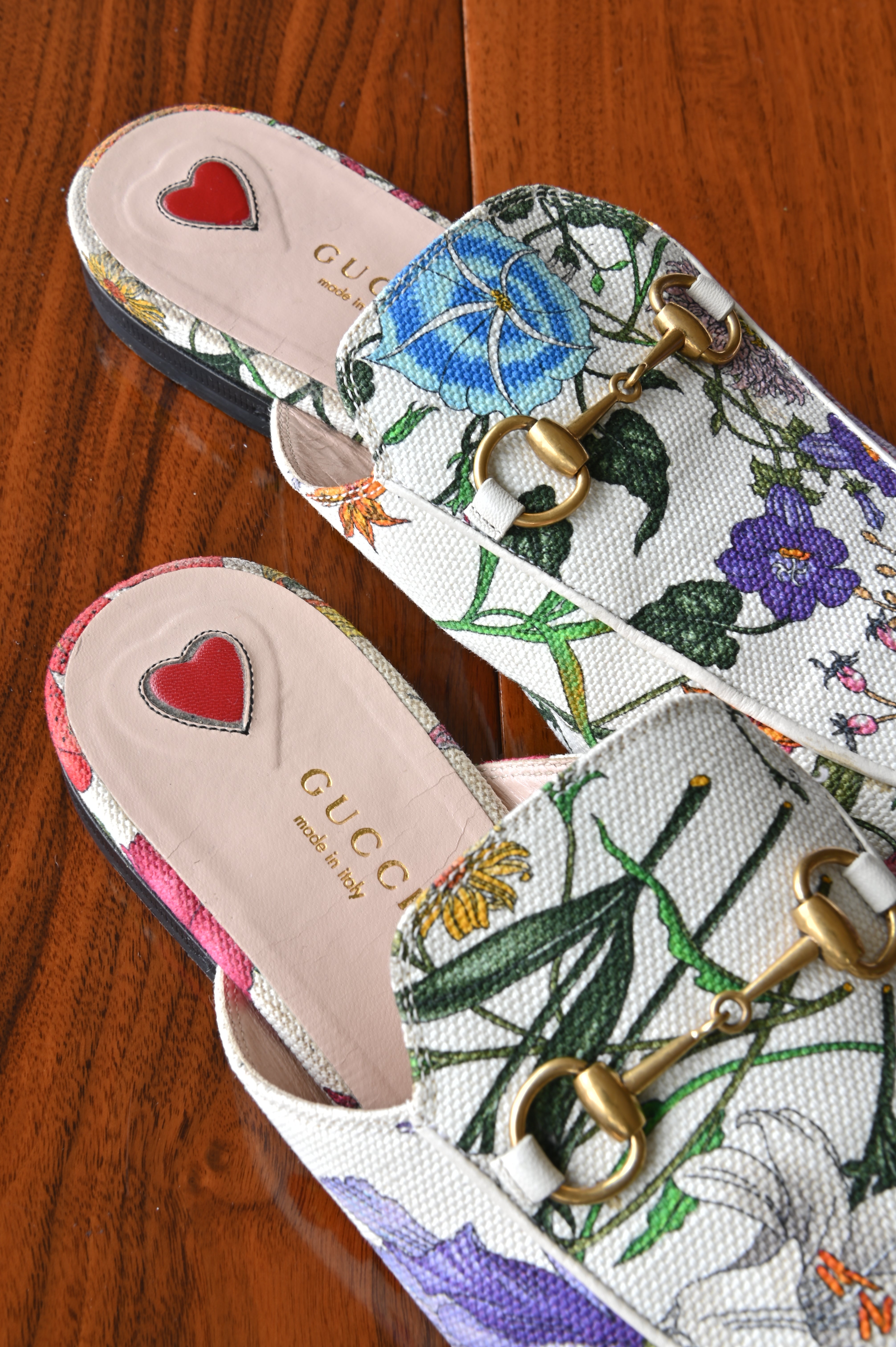 Gucci White Floral Princetown Mules logo