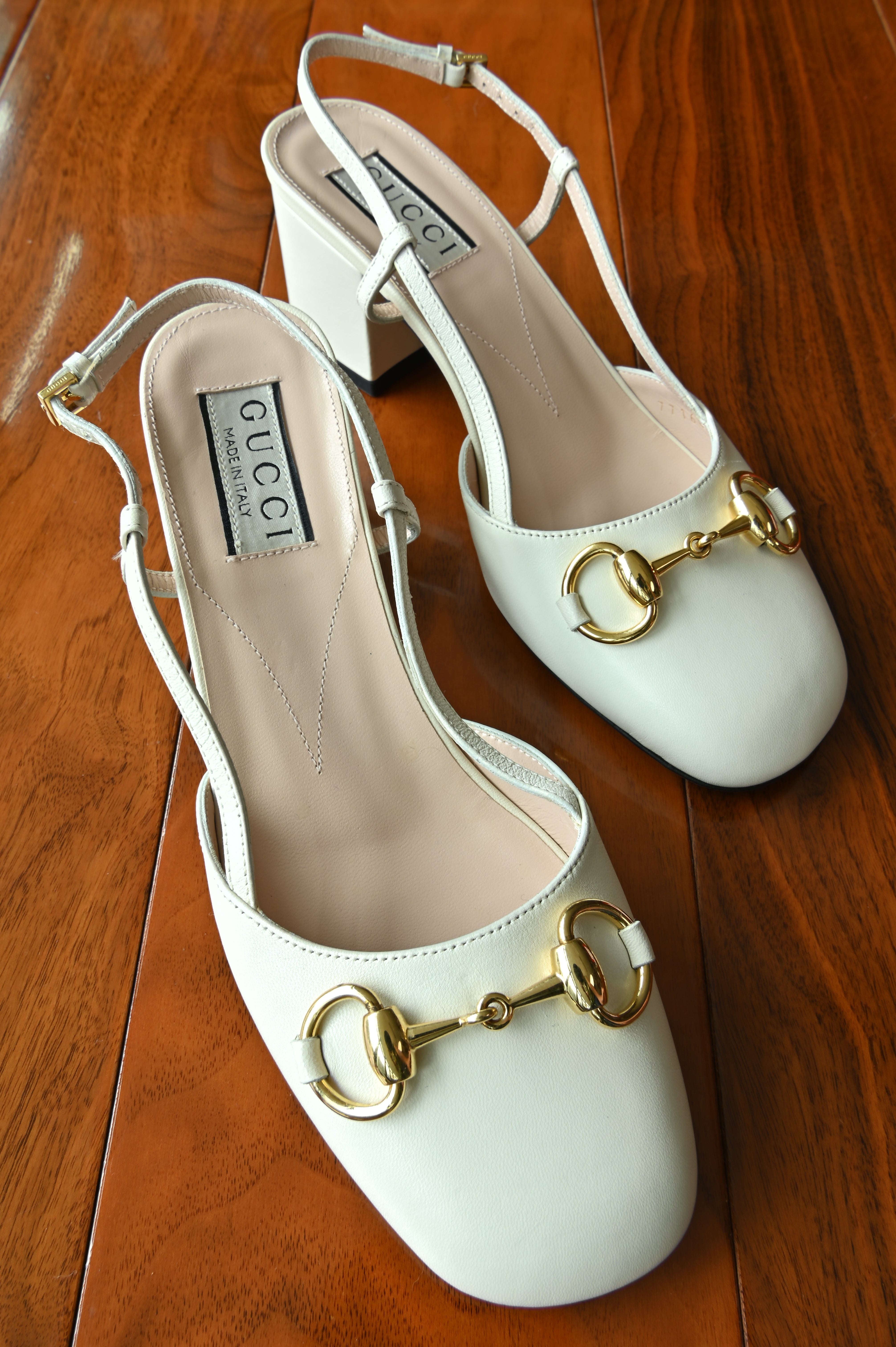 Gucci White Horsebit Lamb Leather Slingback Pumps