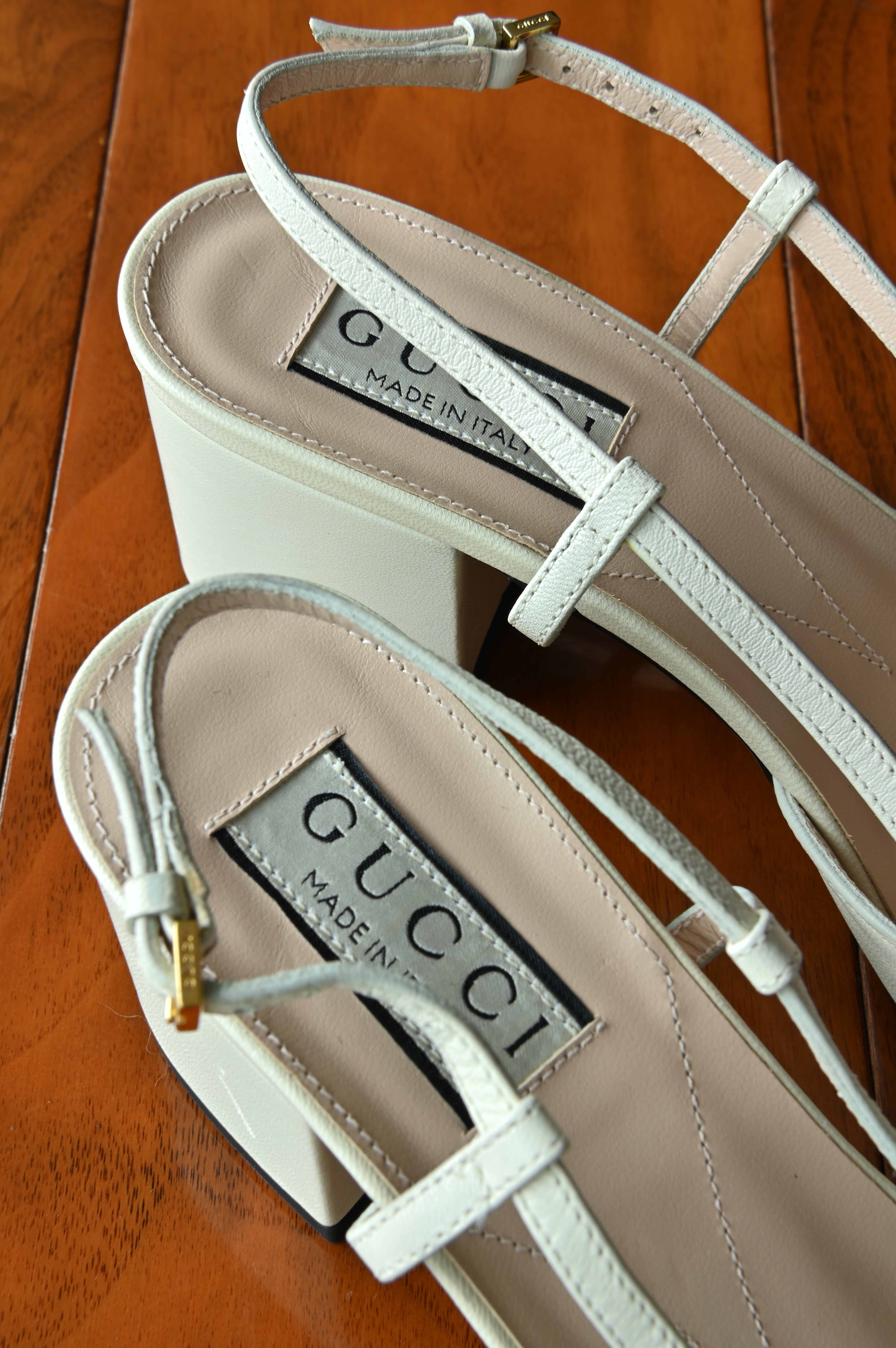 Gucci White Horsebit Lamb Leather Slingback Pumps back