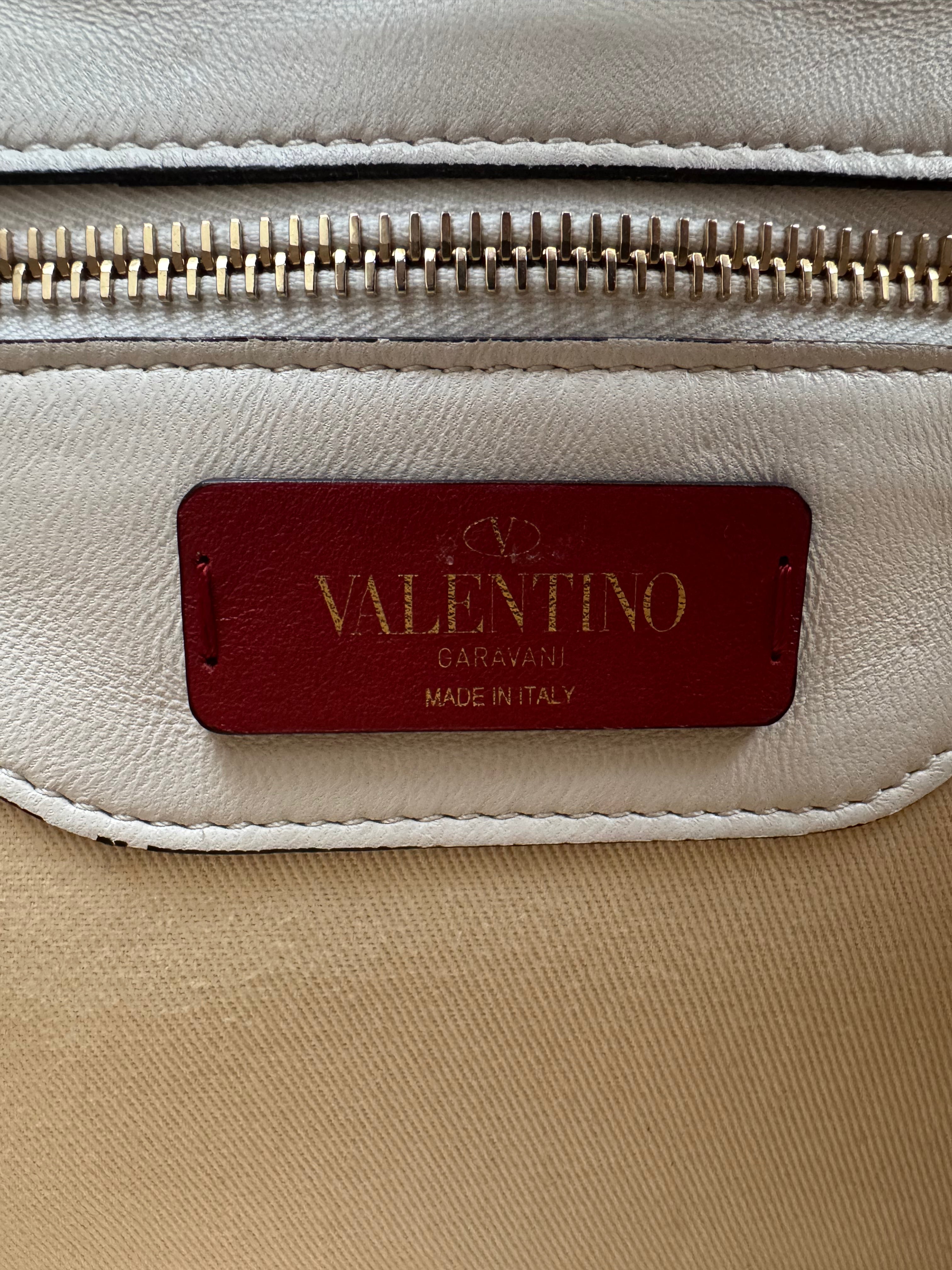 Valentino VLTN Candy rockstud bag in white Lambskin