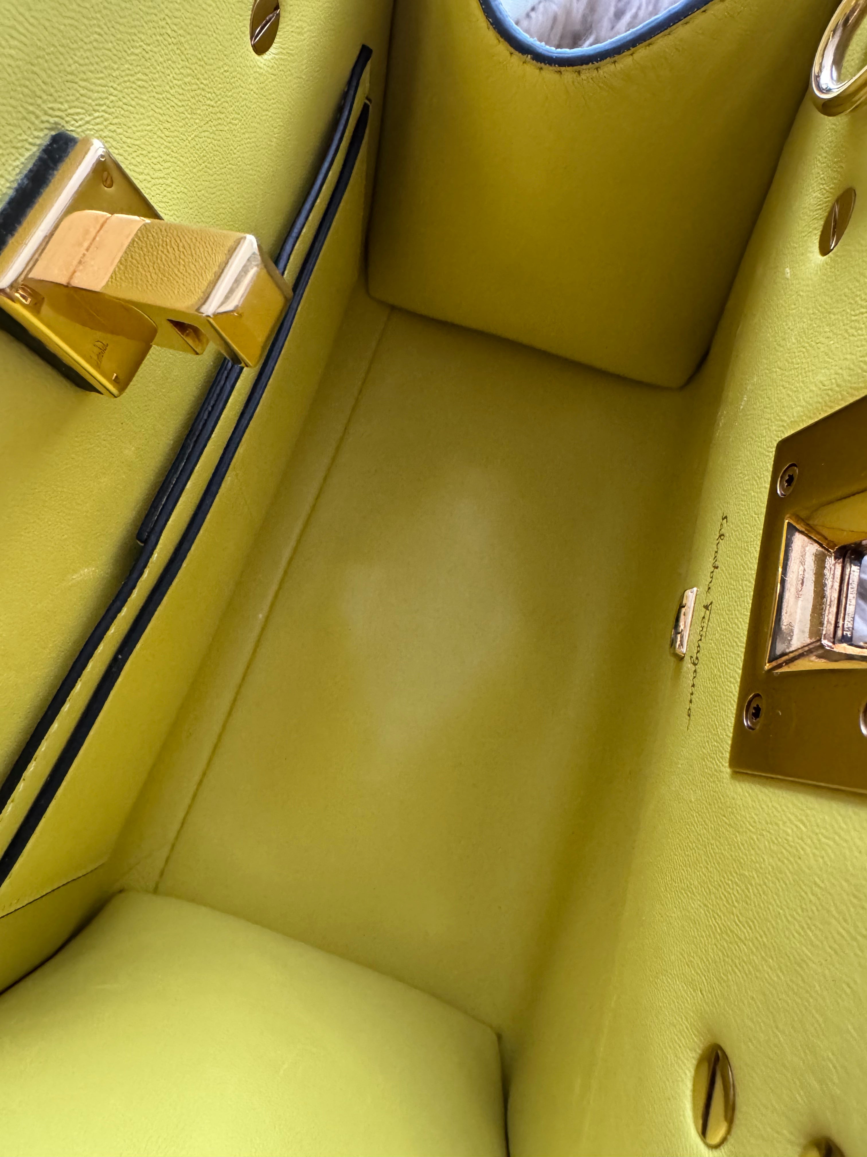 Salvatore Ferragamo Studio Box in Yellow