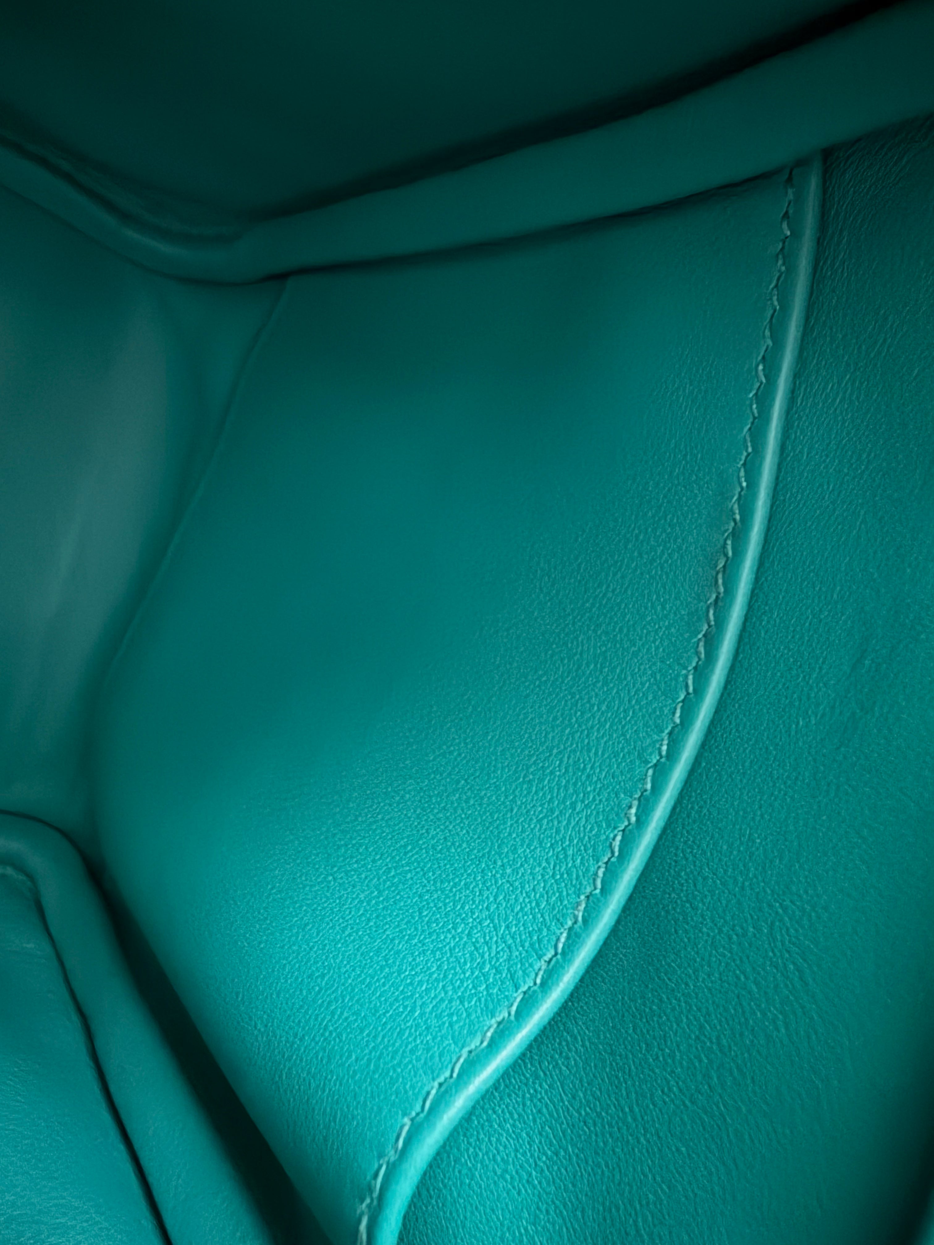 Hermès Lindy 26 Veau Swift leather Bleu Paon bag