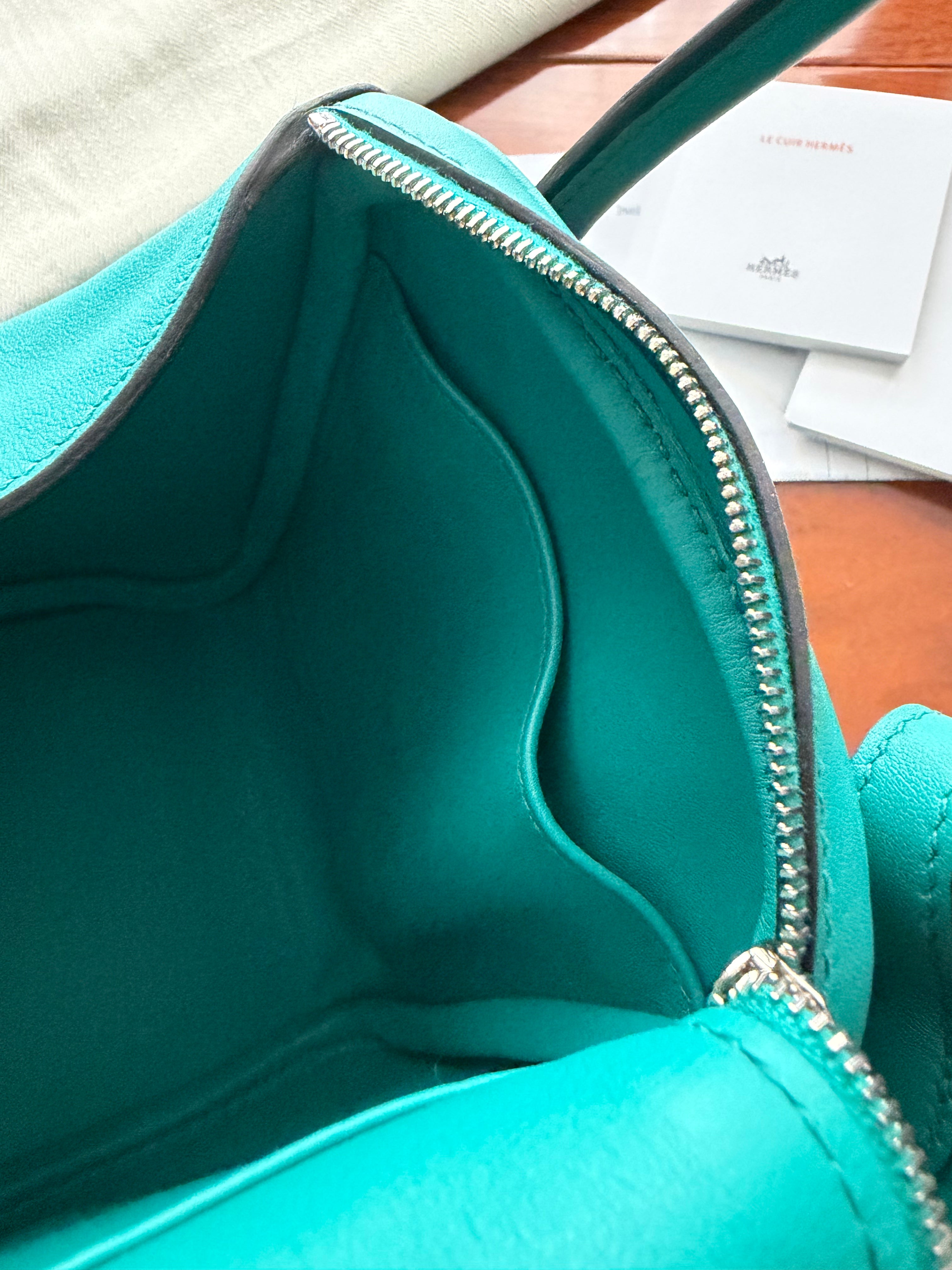 Hermès Lindy 26 Veau Swift leather Bleu Paon bag