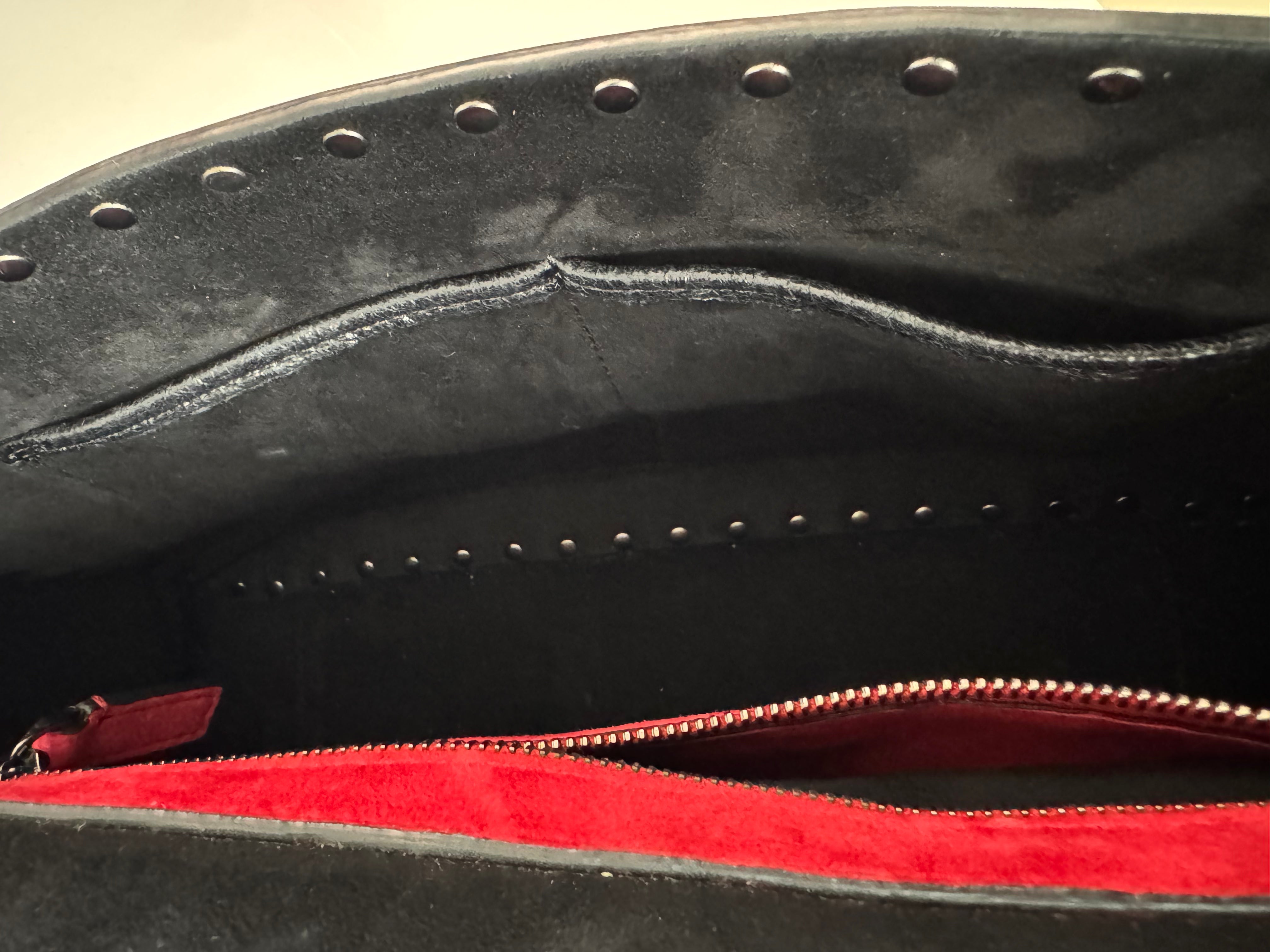 Valentino Garavani large rockstud spike bag in black