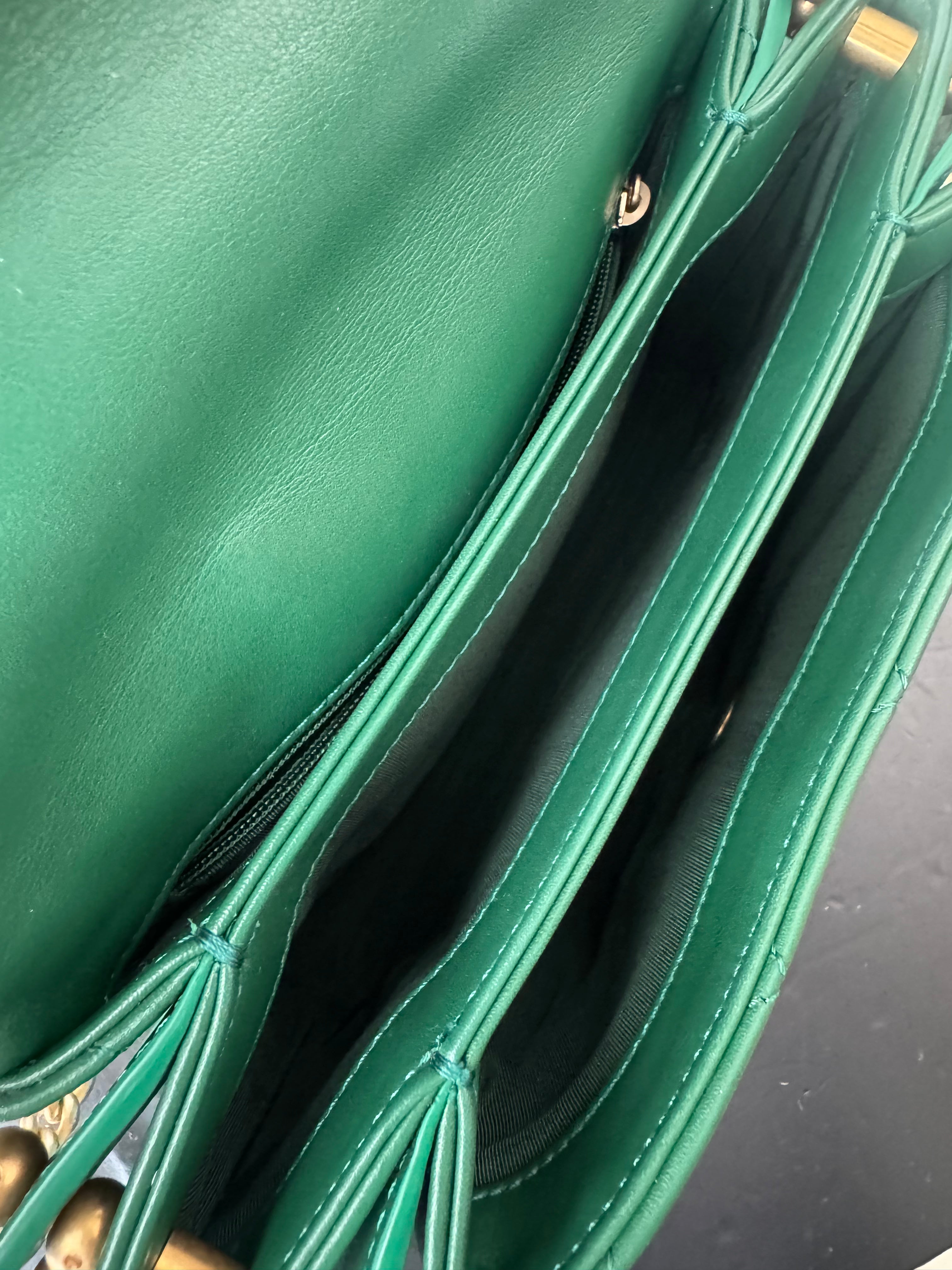 Chanel Chain Shoulder Bag Matelasse in Green and gold hardware