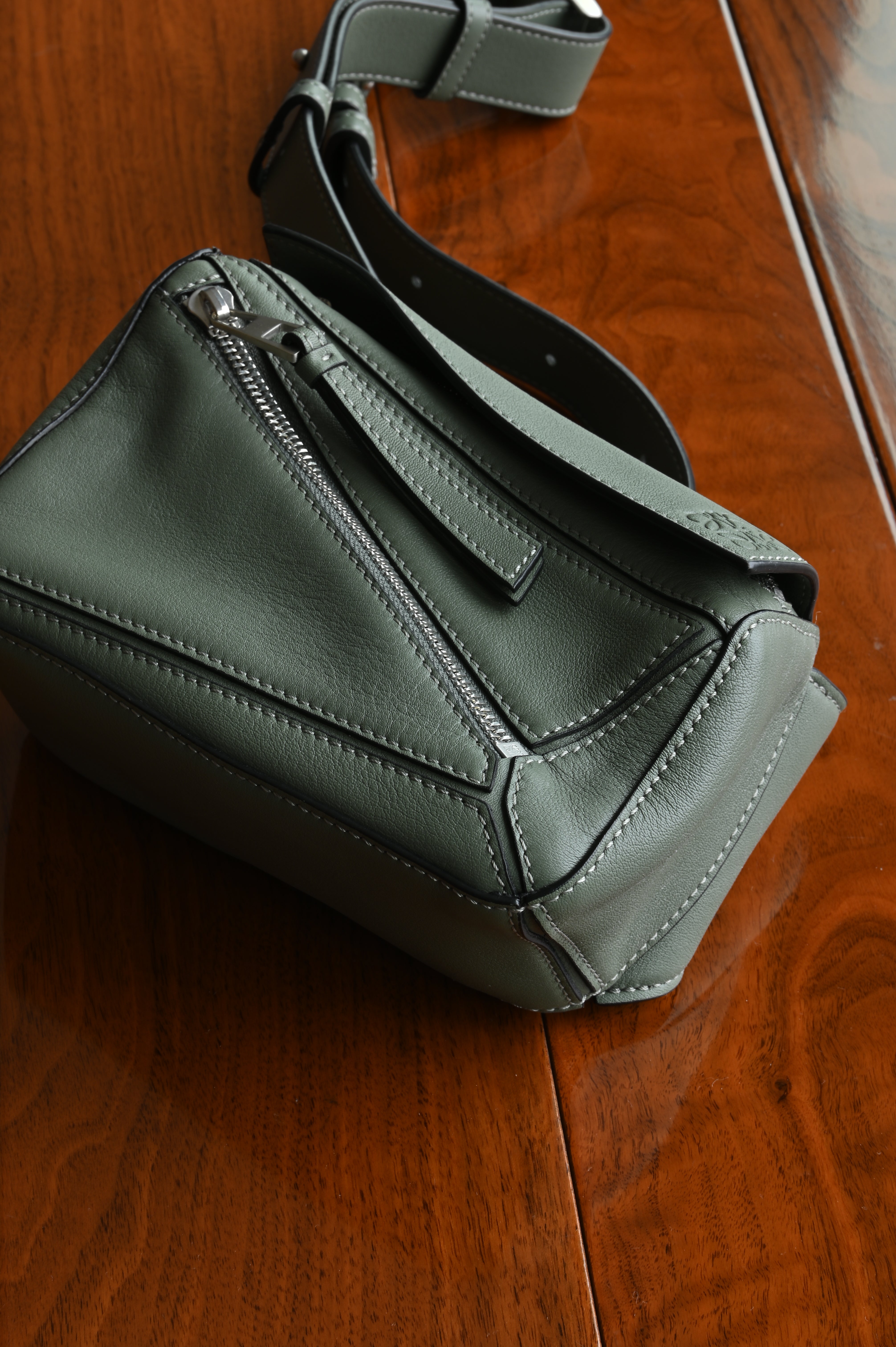 Loewe Sage Green Puzzle Edge Bag corner