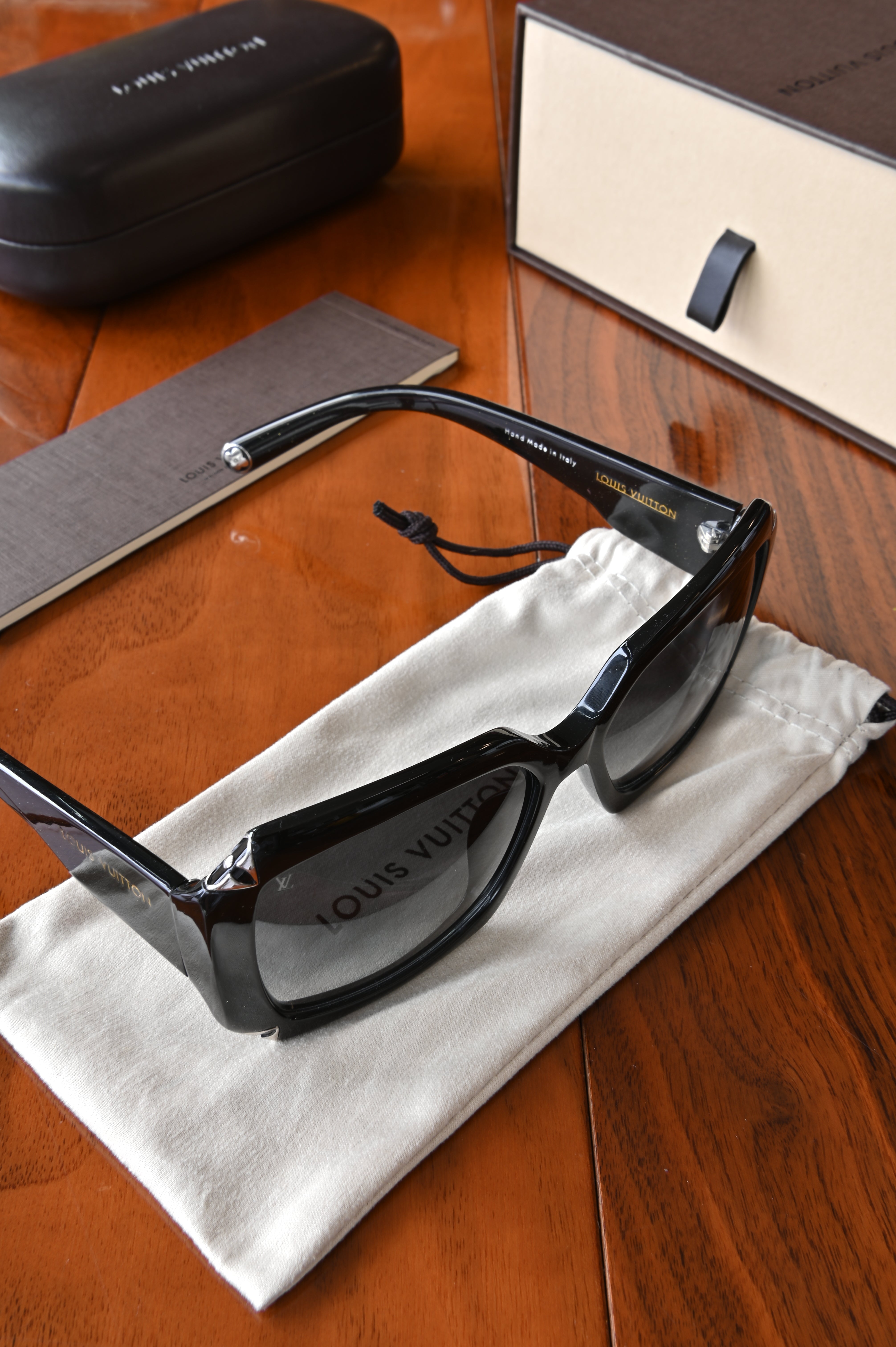 Louis Vuitton Black Glitter Sunglasses top