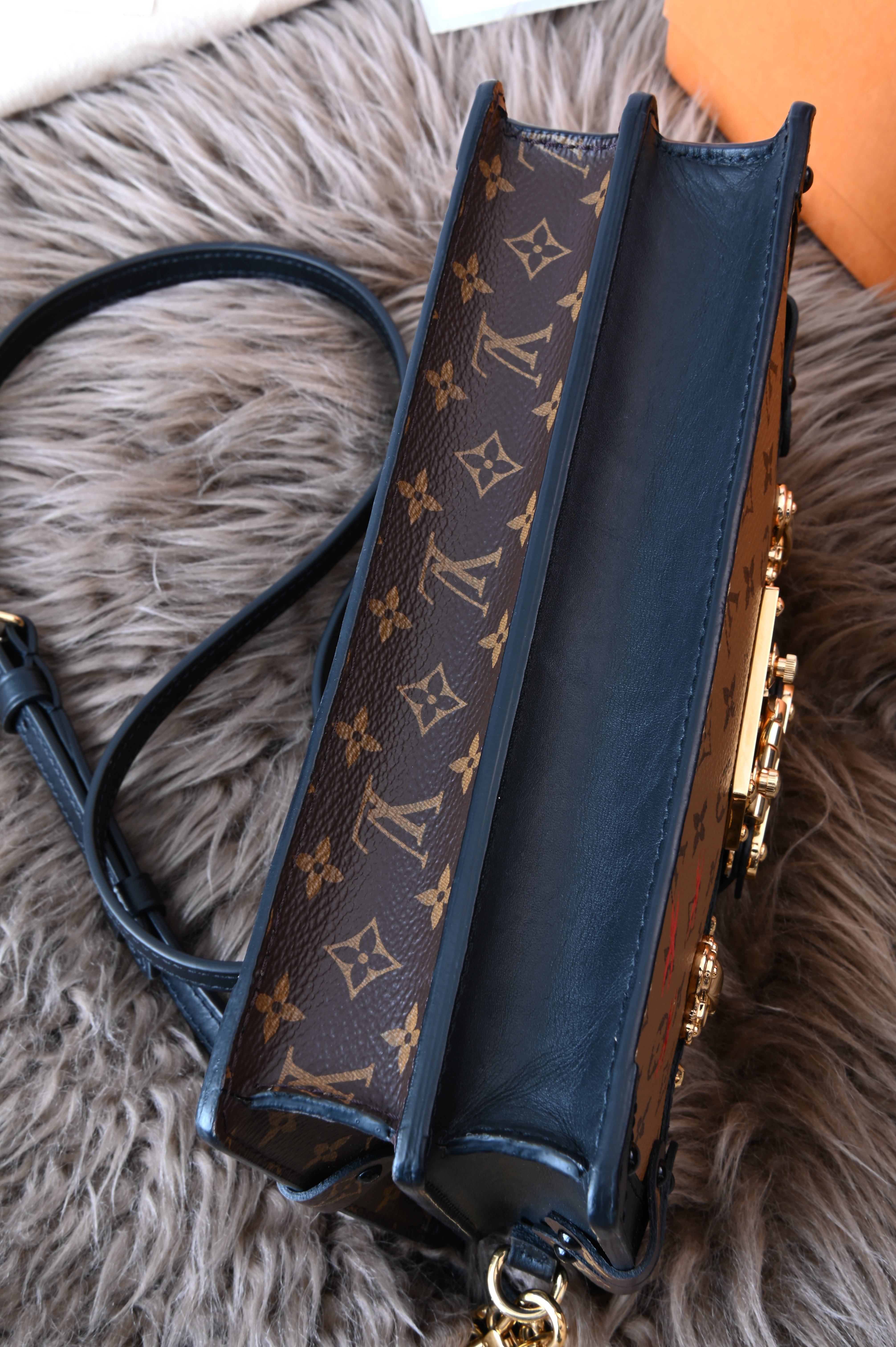 Louis Vuitton Trunk Clutch MNG M.Rev bottom