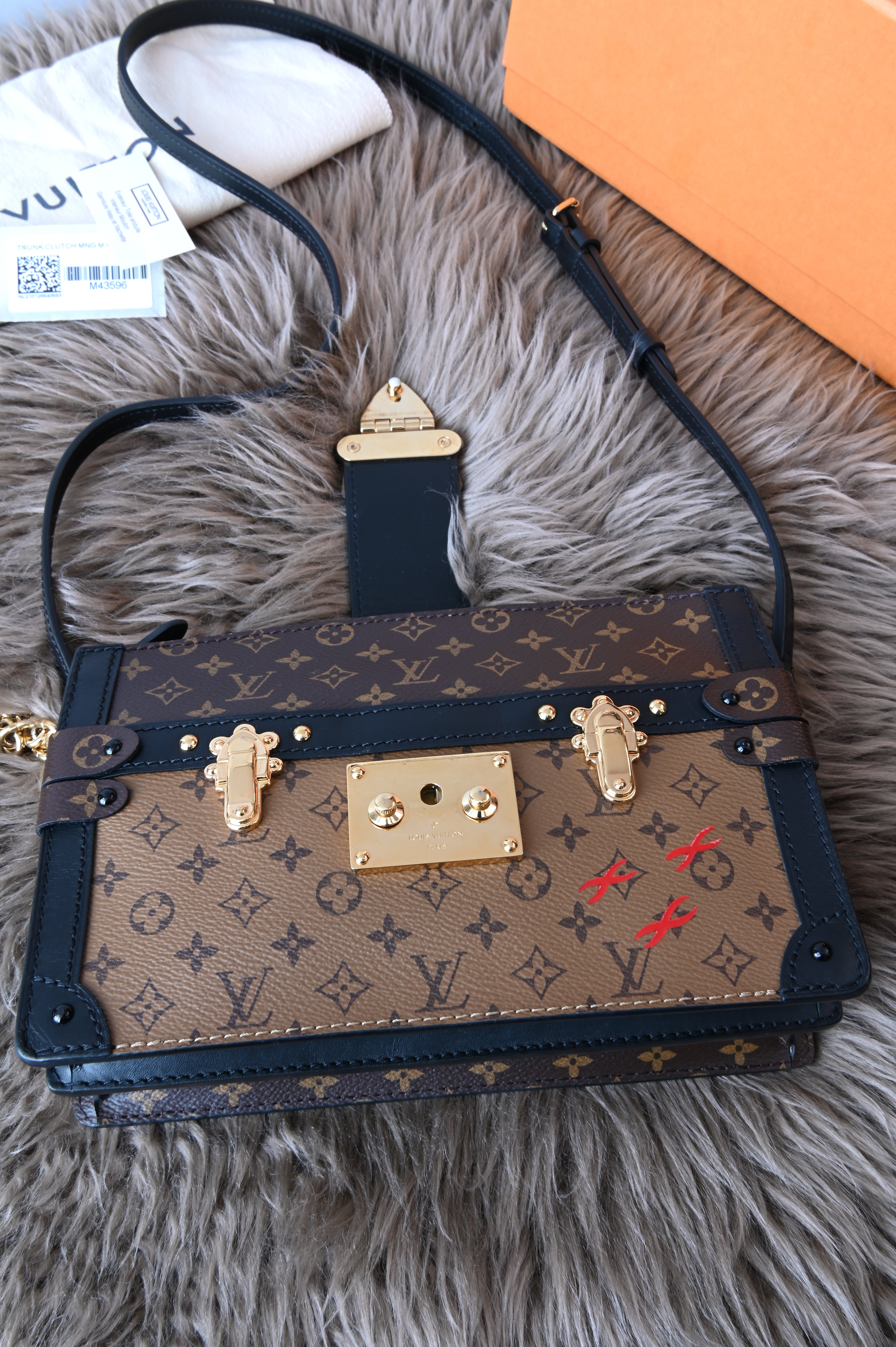 Louis Vuitton Trunk Clutch MNG M.Rev corner detail flap