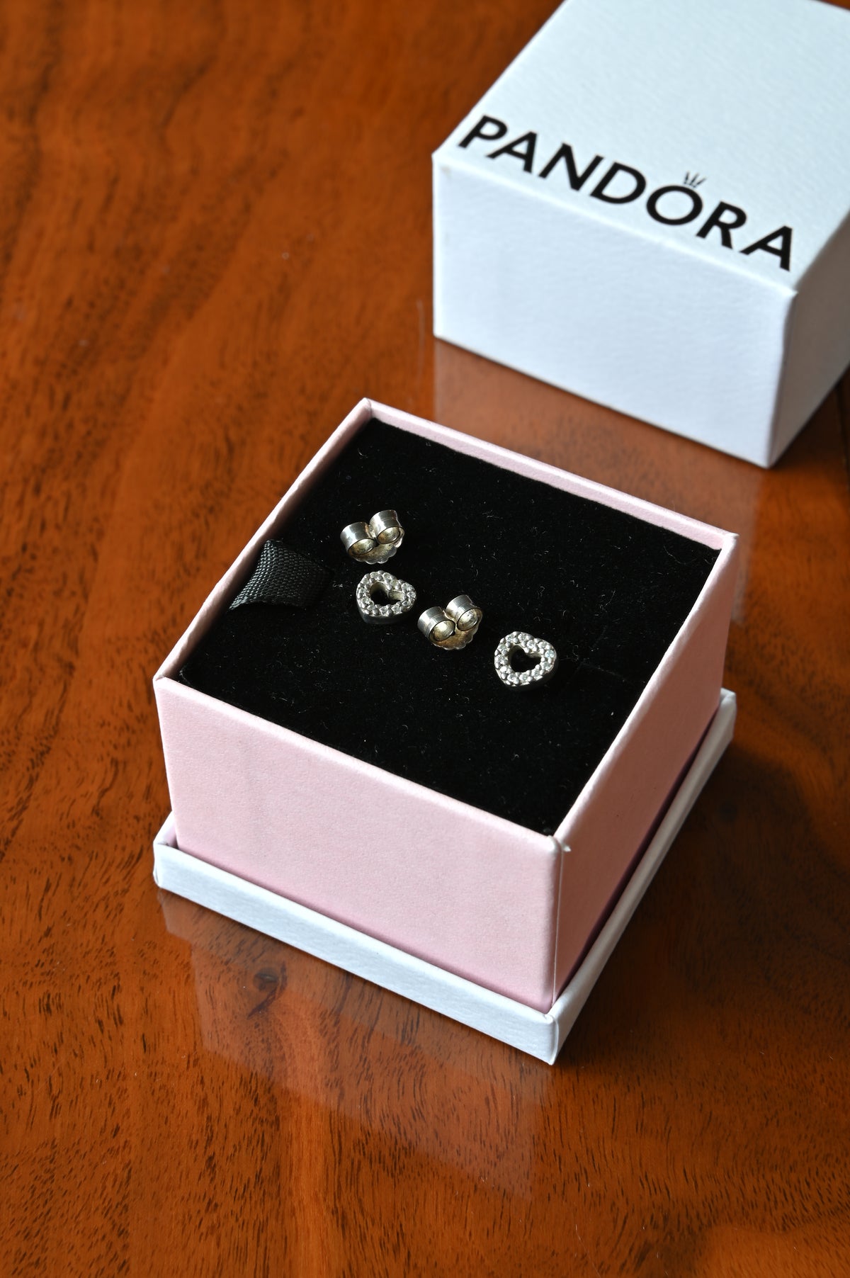 Pandora Silver Heart Stud Earrings stoppers