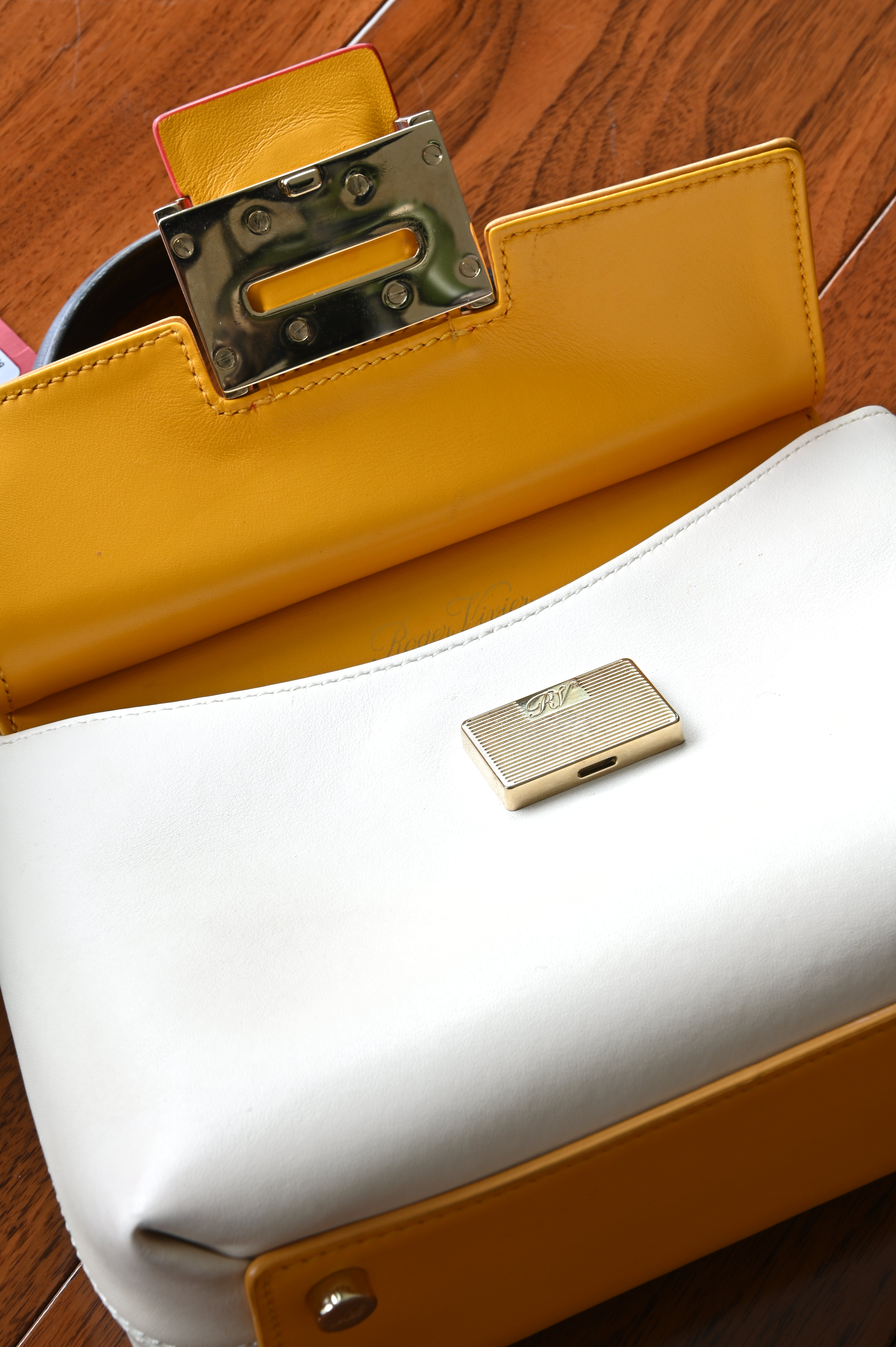 Roger Vivier Viv' Cabas Tri-Color Leather Bag open