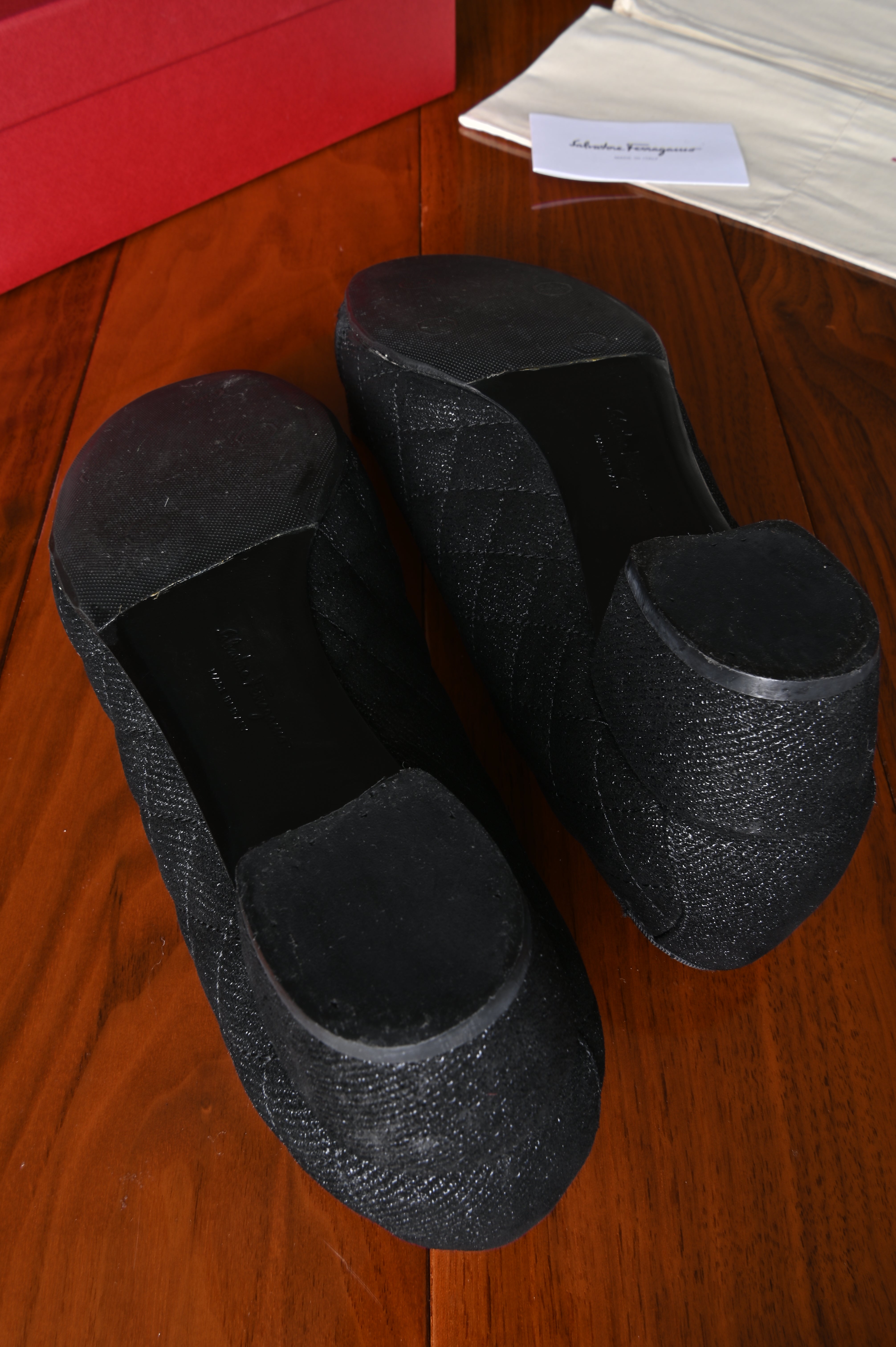 Salvatore Ferragamo Black Vara Pumps bottom