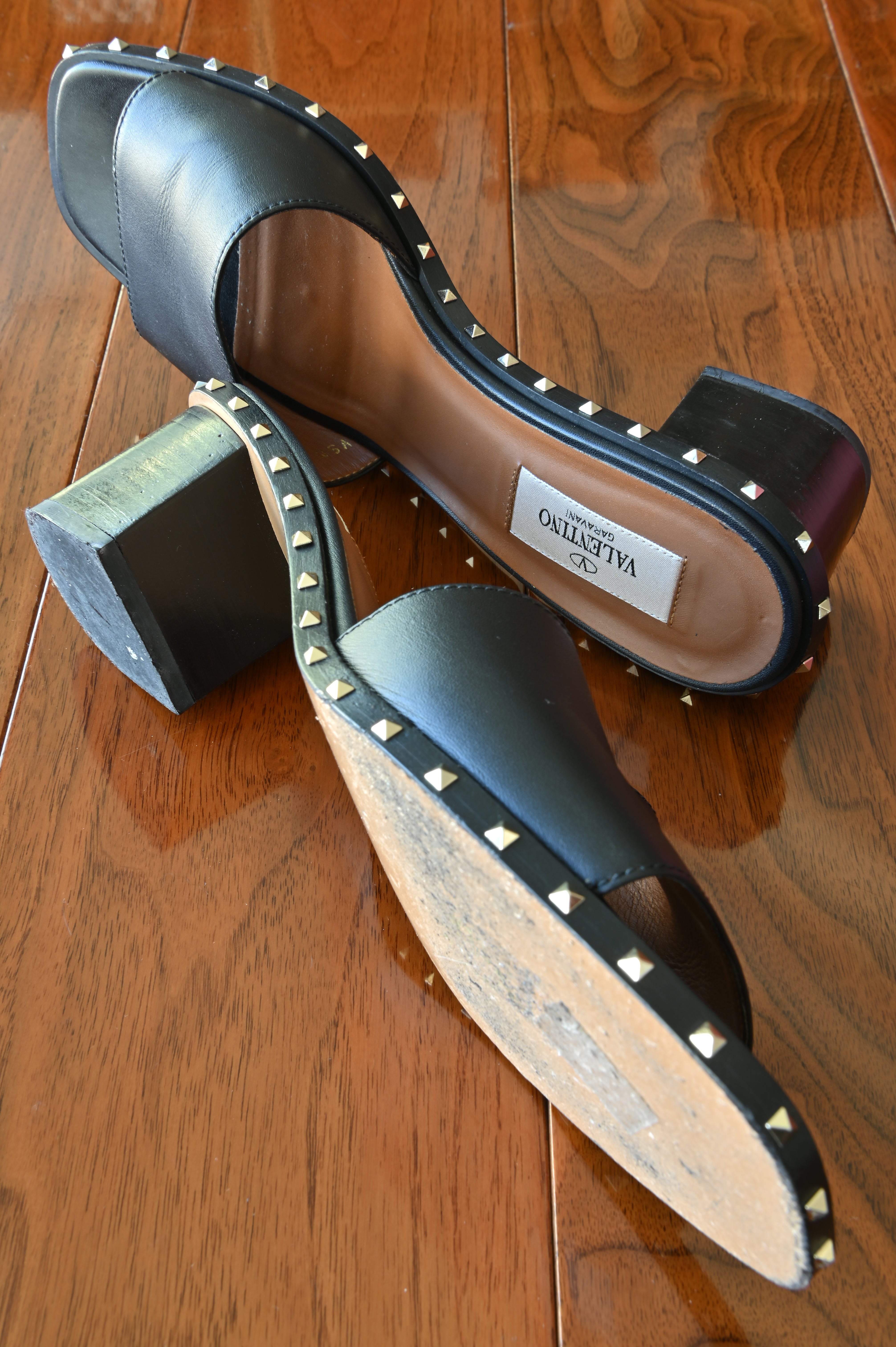 Valentino Garavani Black Rockstud Sandals side