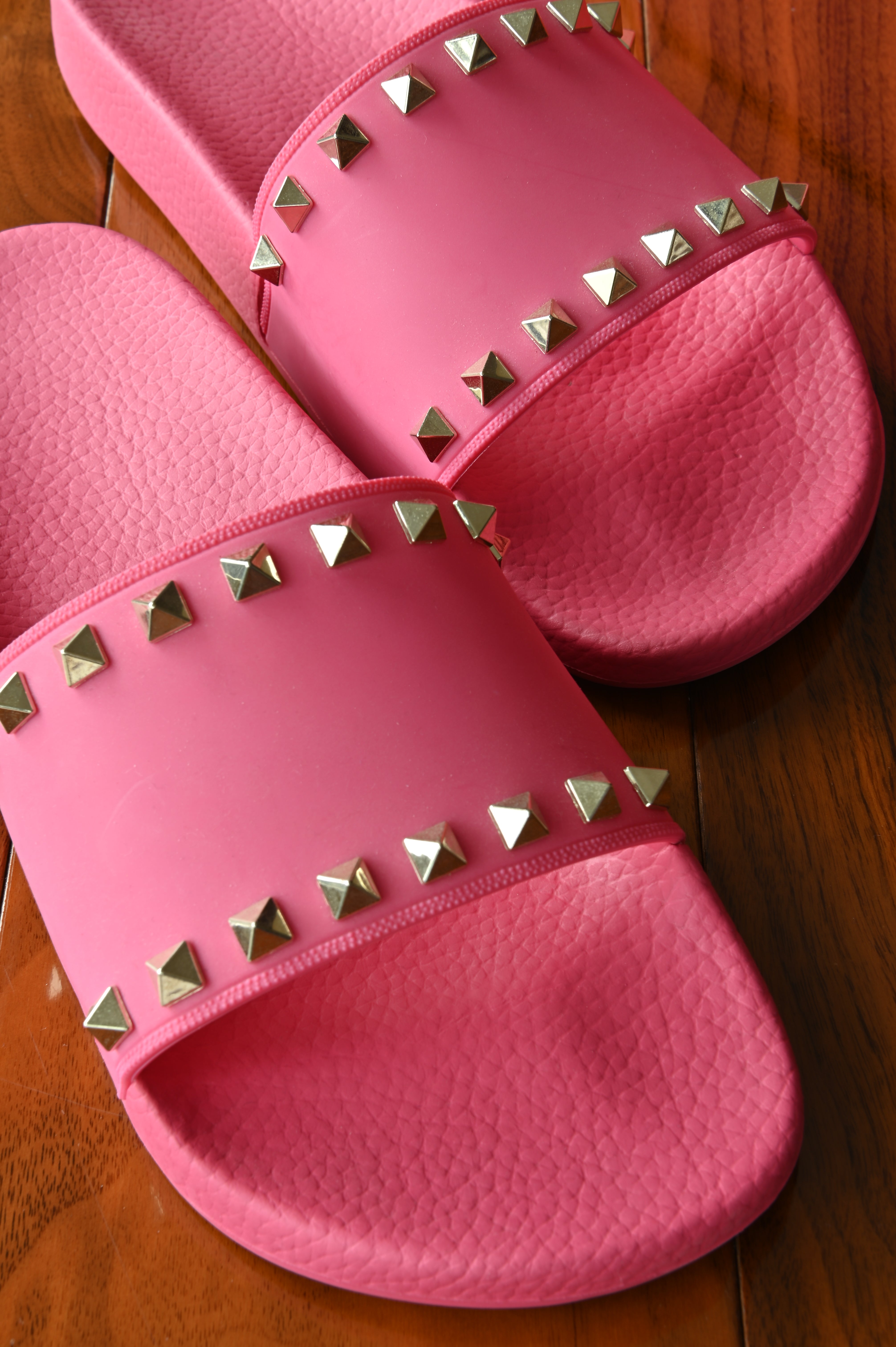 Valentino Garavani Pink Rockstud Rubber Slippers front