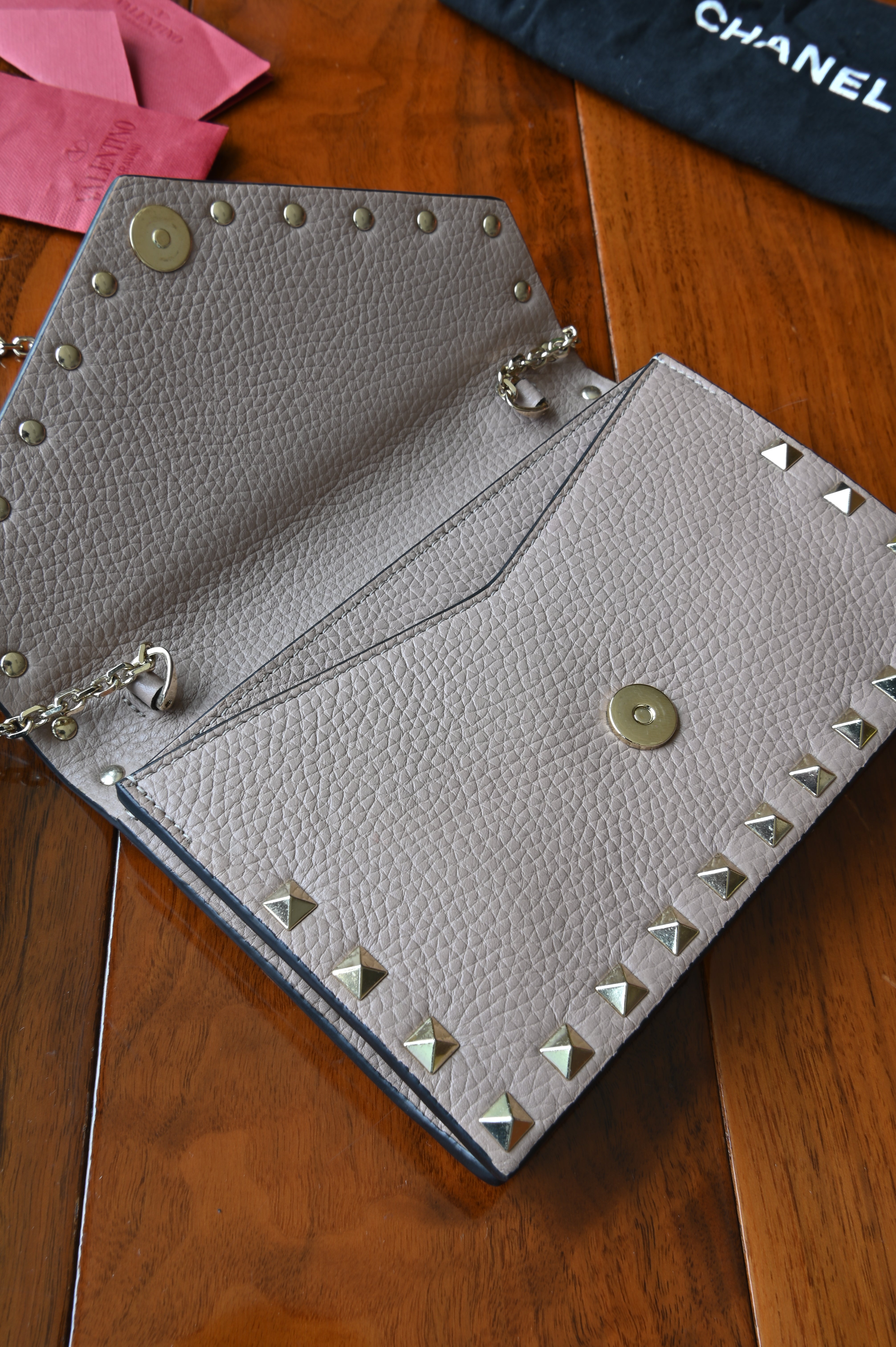 Valentino Grey Rockstud Grainy Calfskin Bag open