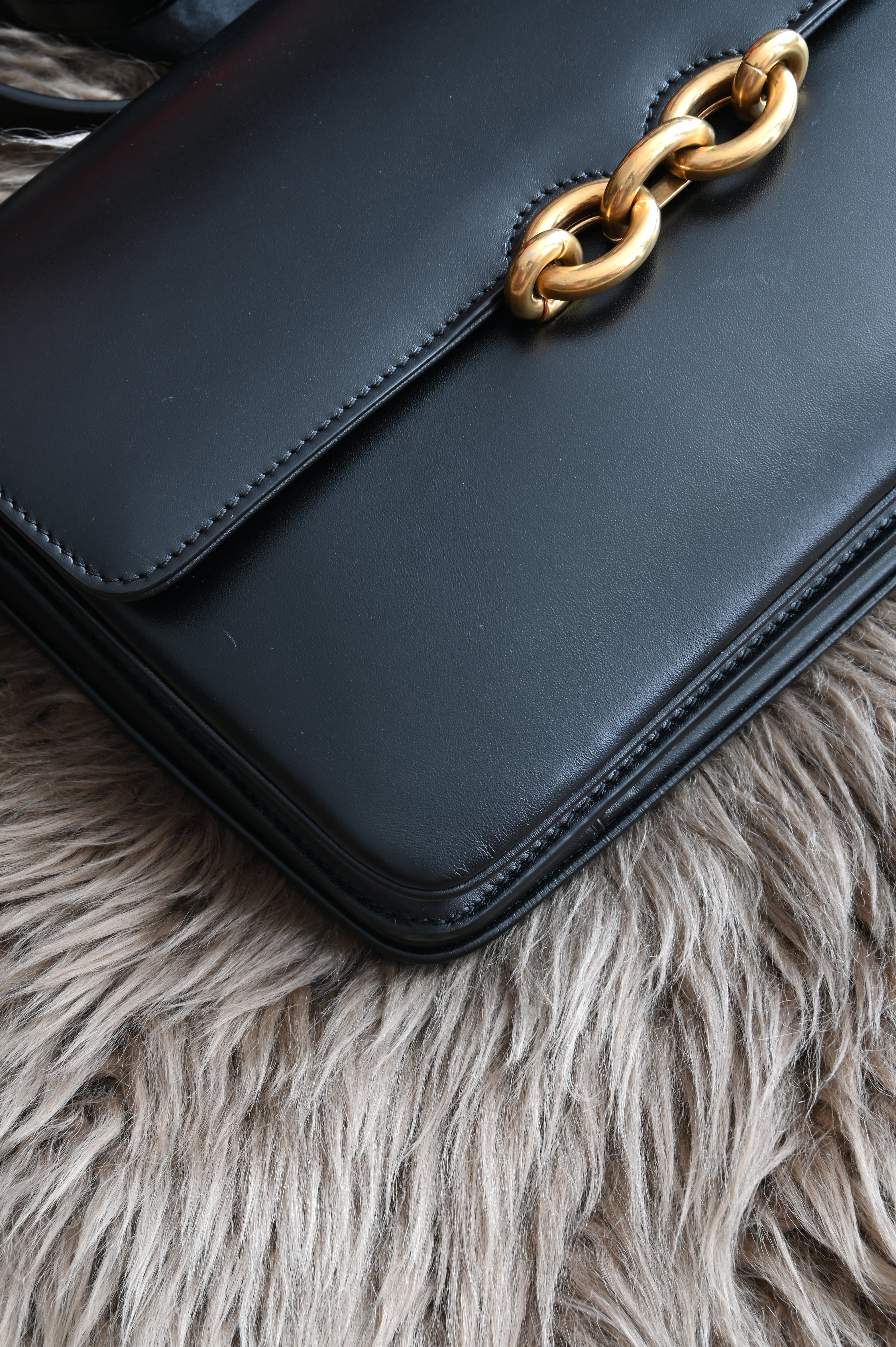 Saint Laurent Le Maillon Shoulder bag