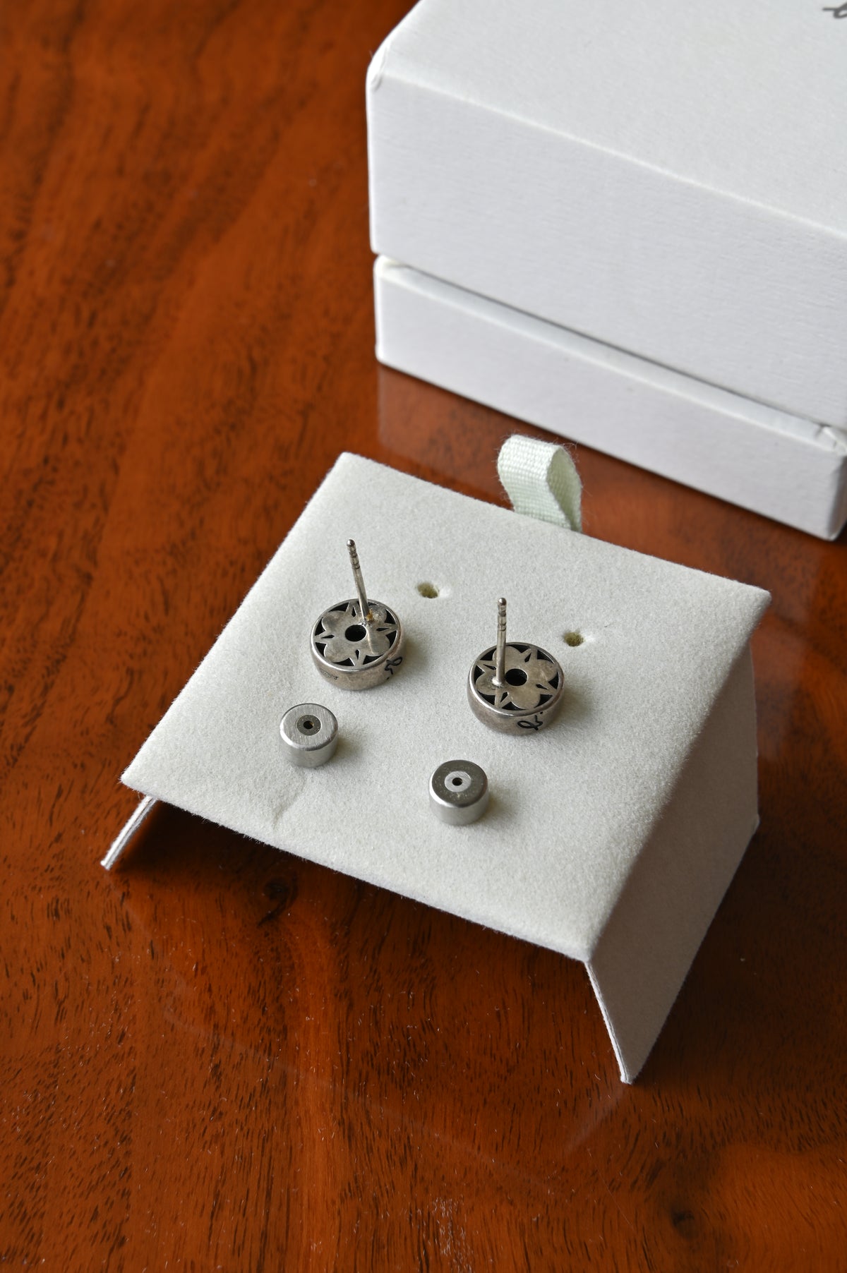 Agnes B Silver Flower Stud Earrings back