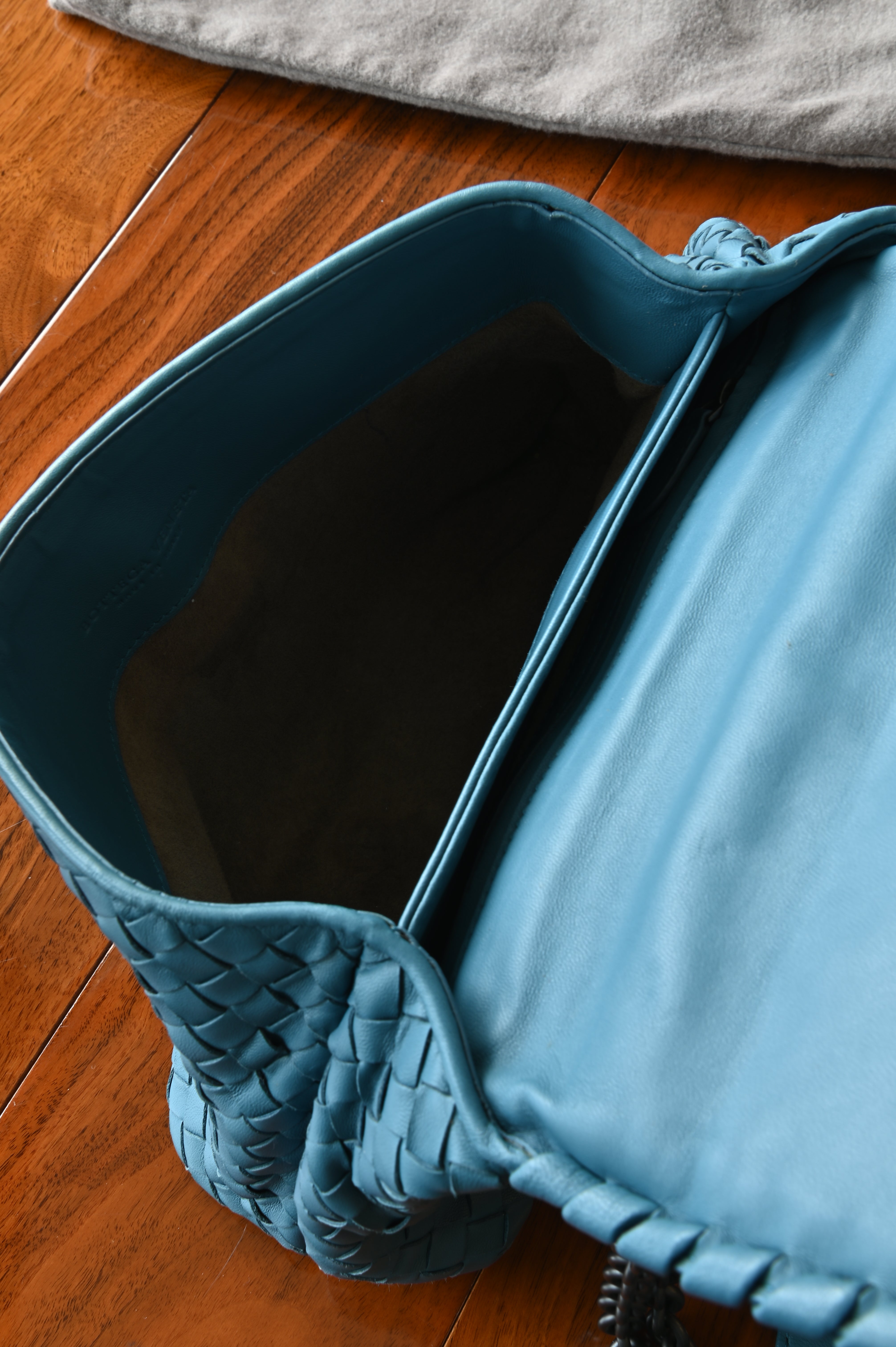 Bottega Veneta Blue Intrecciato Bag hem