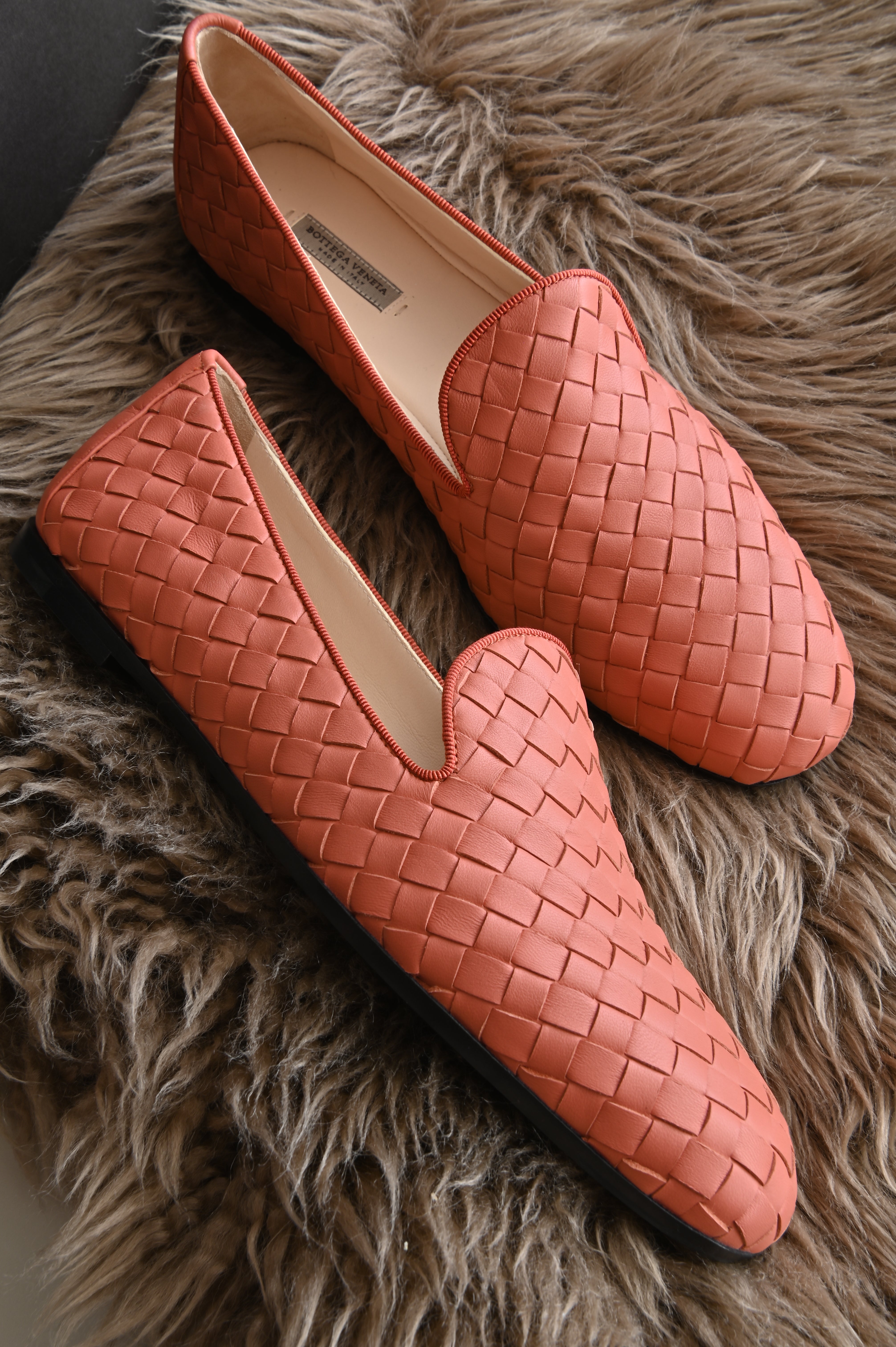 Bottega Veneta Intrecciato Peach Slippers right side