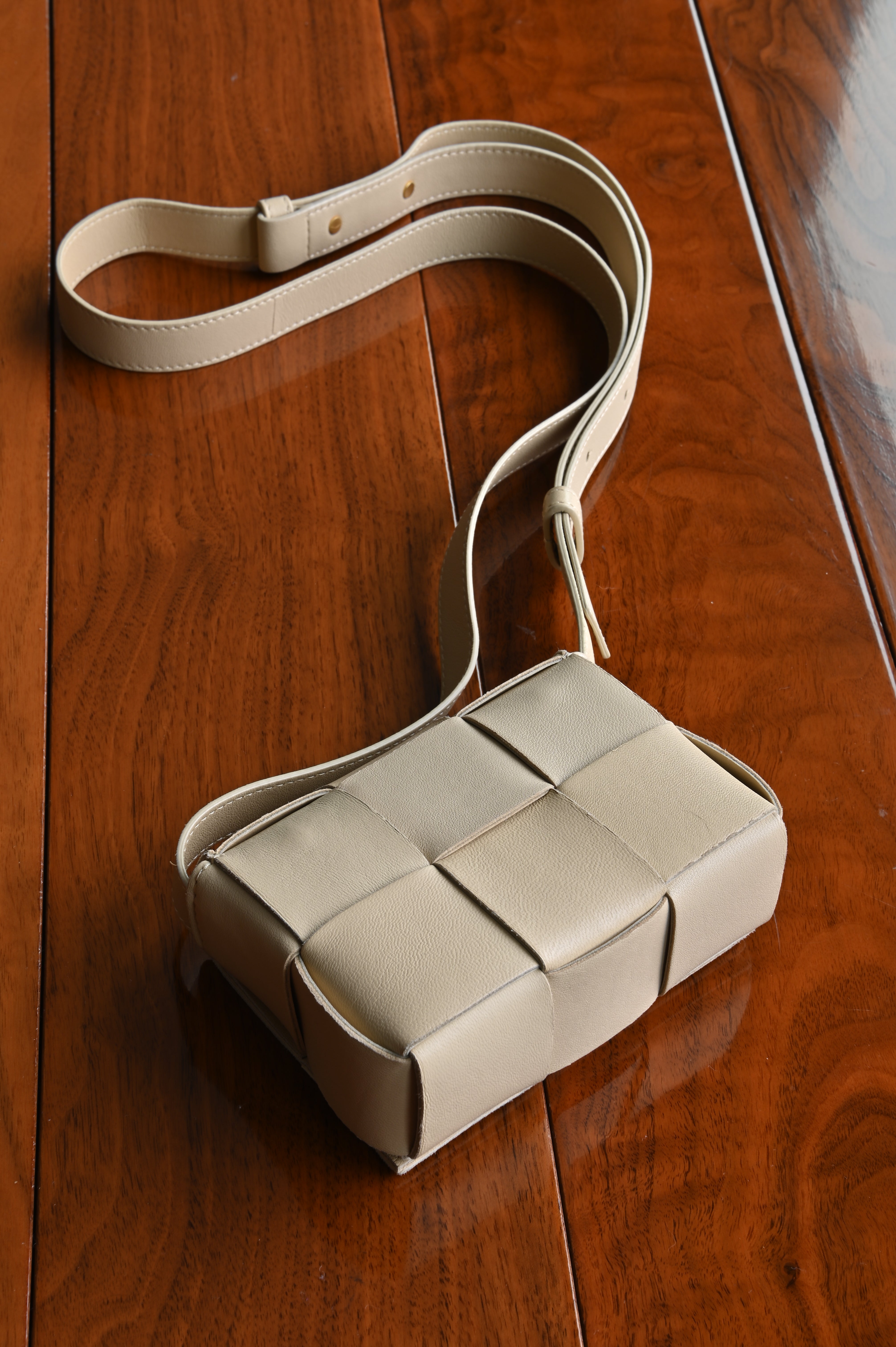 Bottega Veneta White Cassette Bag back