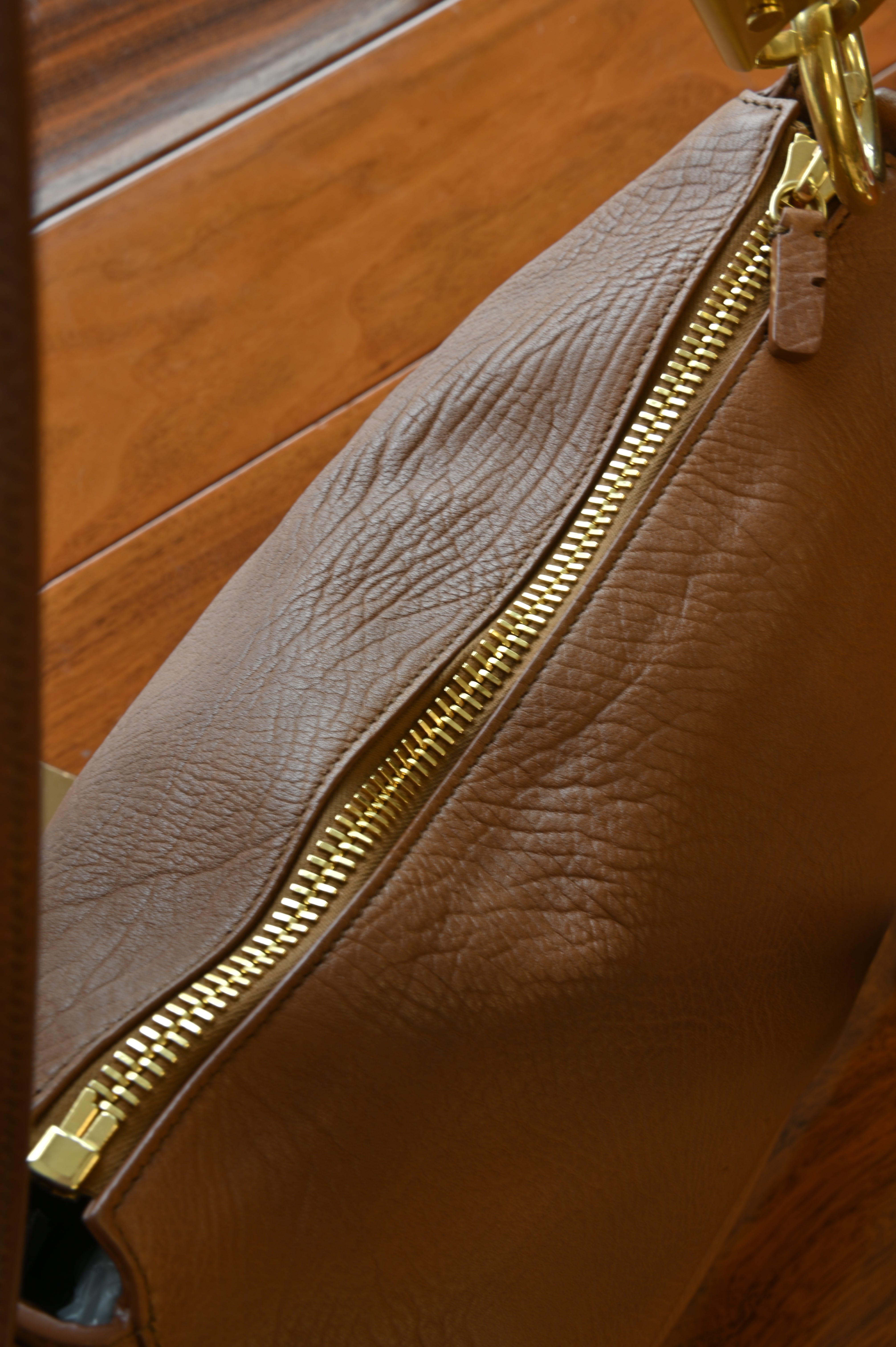 Burberry Hazel Knight Shoulder Bag top
