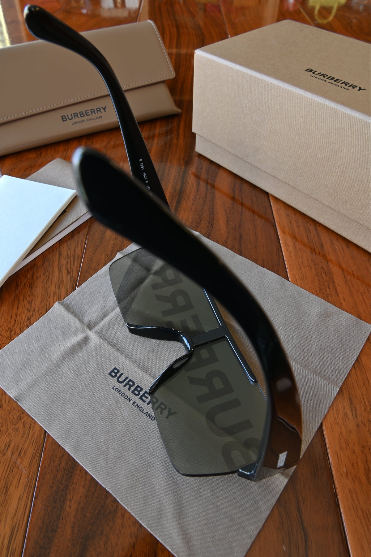 Burberry Logo Sports Sunglasses arms