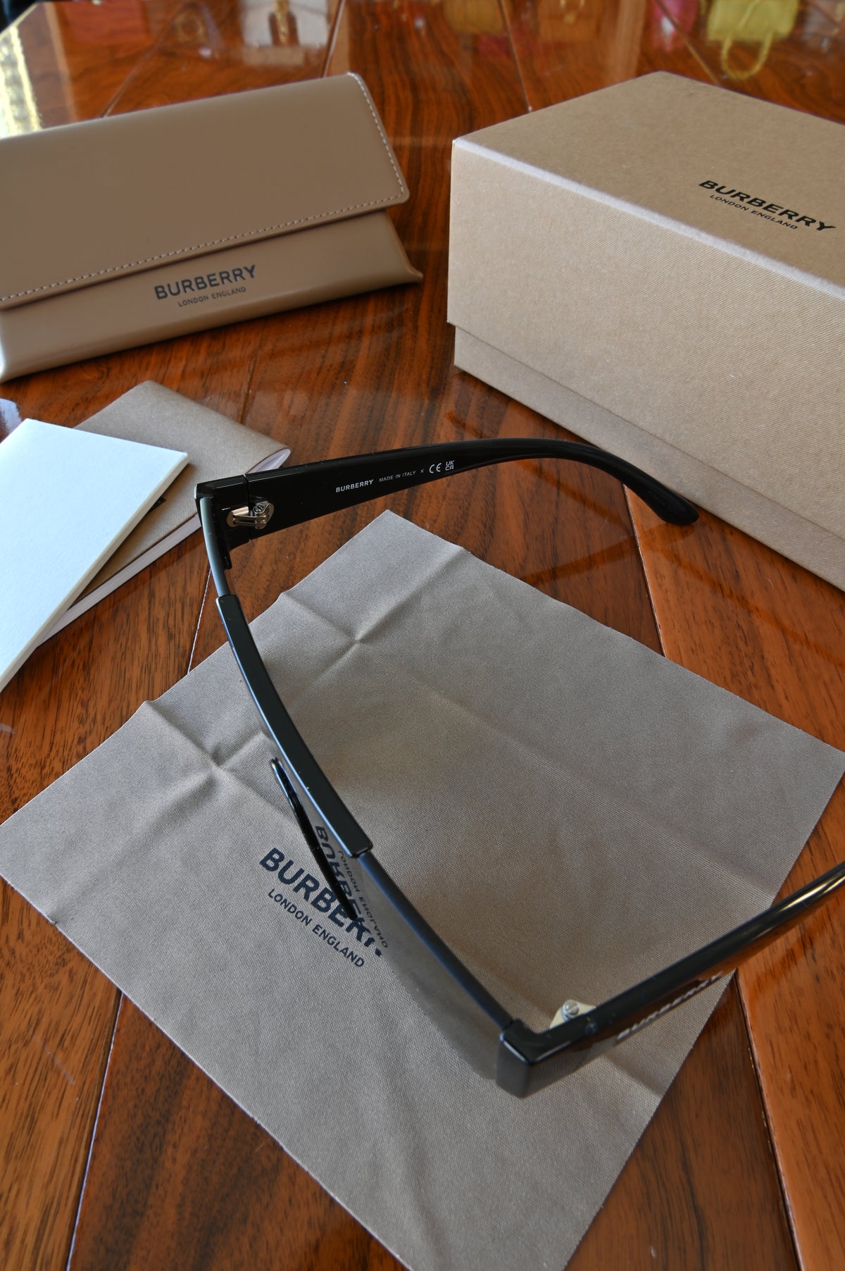 Burberry Logo Sports Sunglasses top