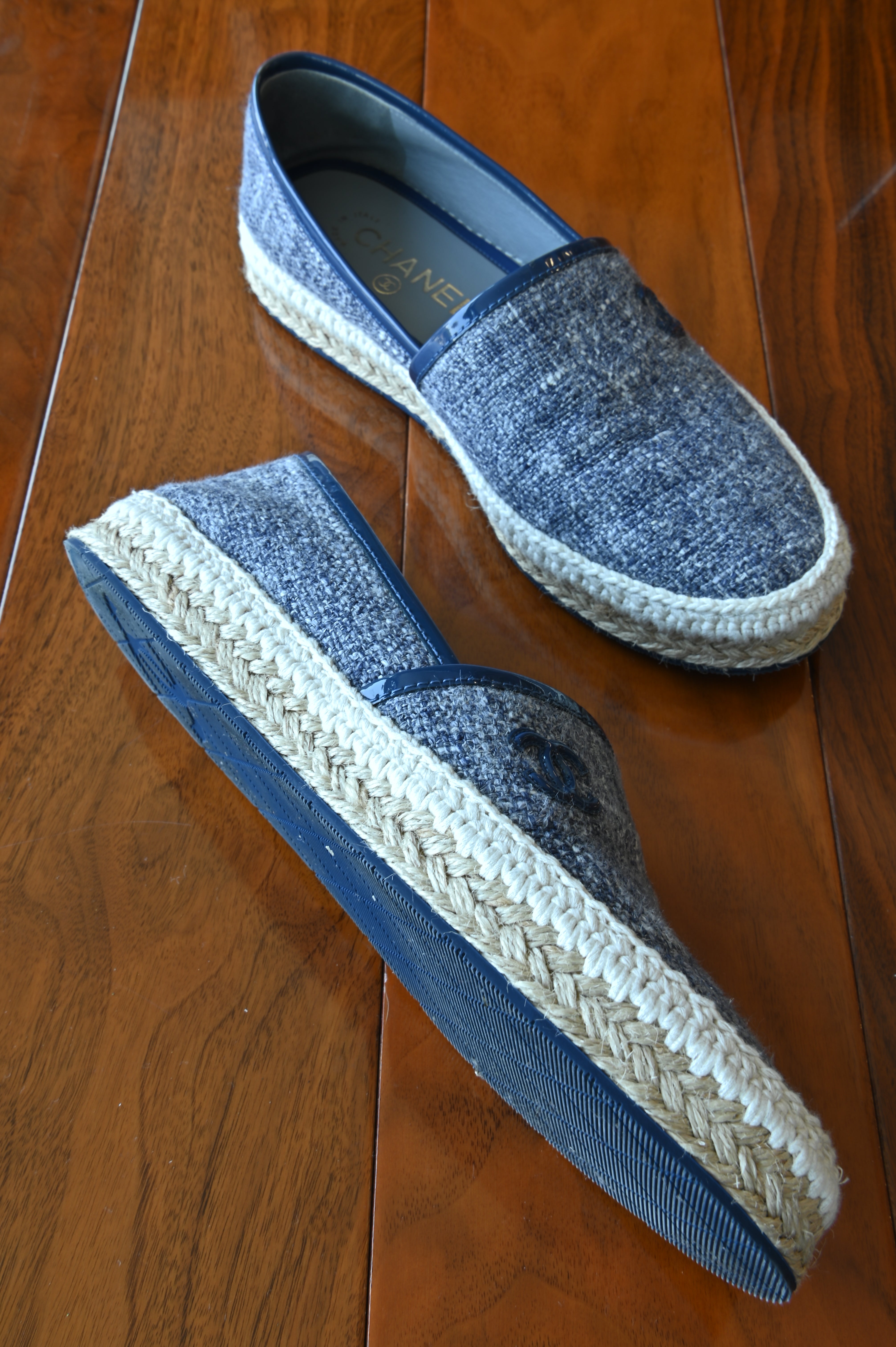  Chanel CC Denim Logo Tweed Espadrilles Loafers left