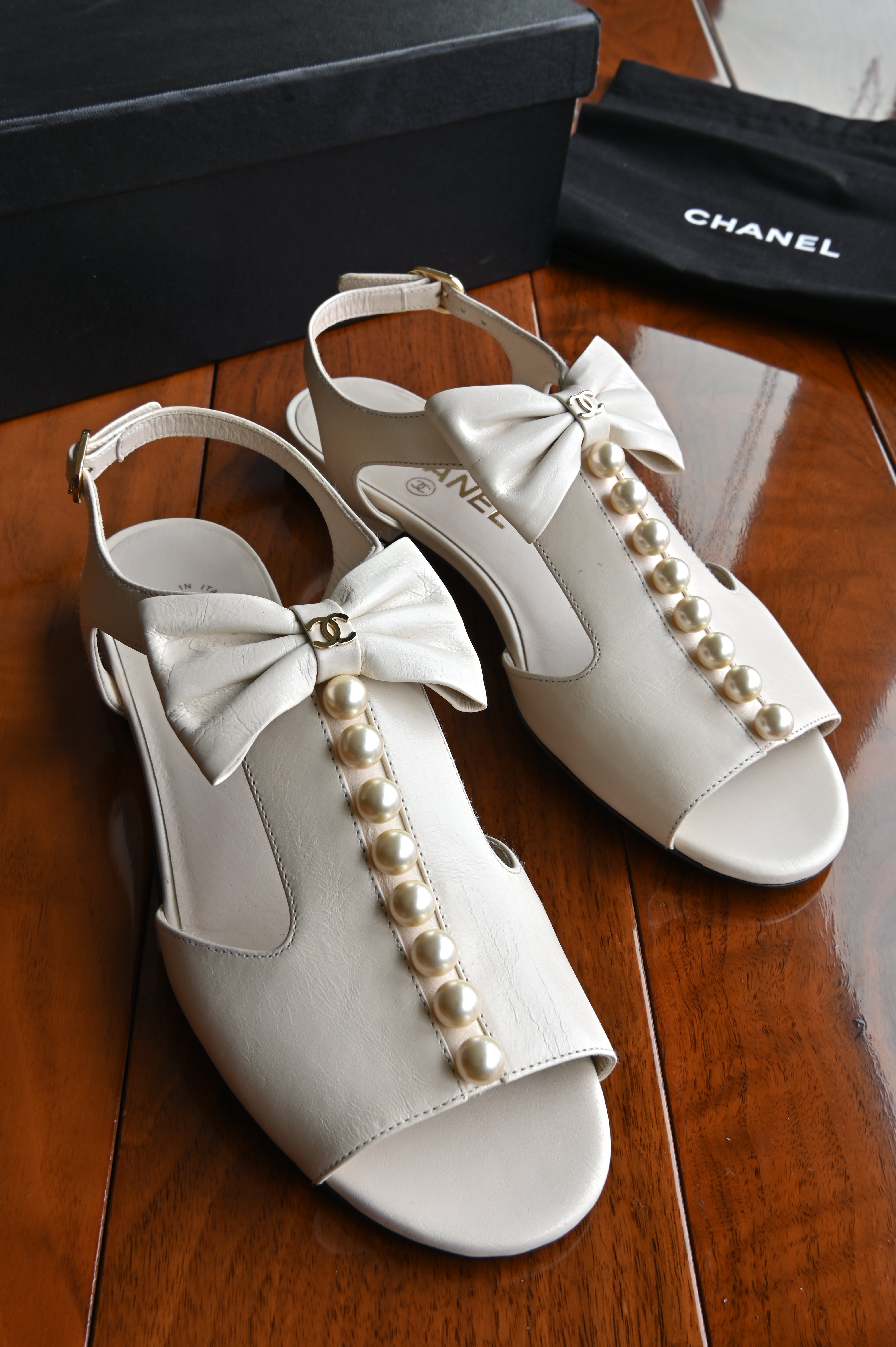 Chanel Pearl Beige Slingback Sandals front
