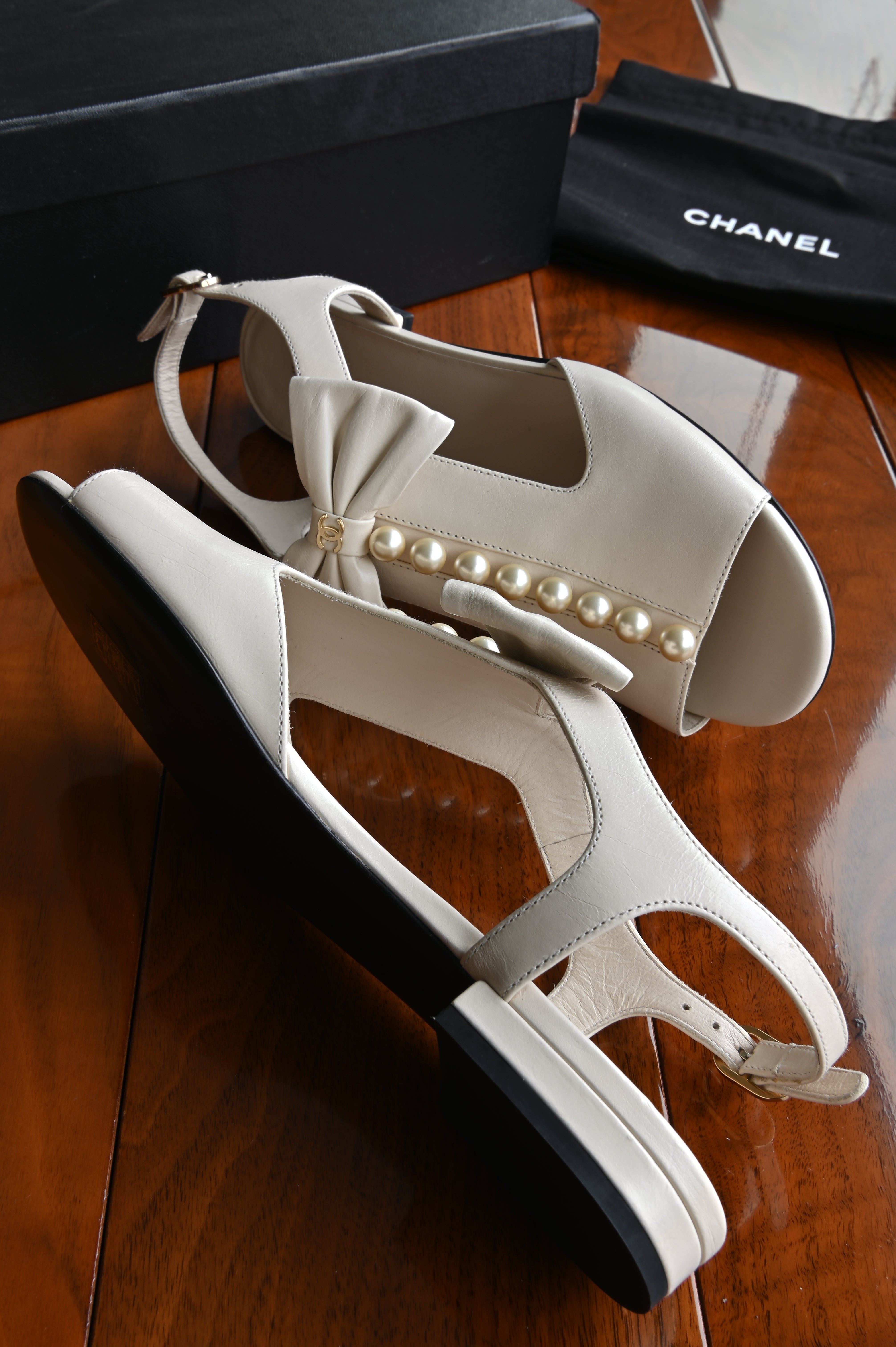 Chanel Pearl Beige Slingback Sandals side two