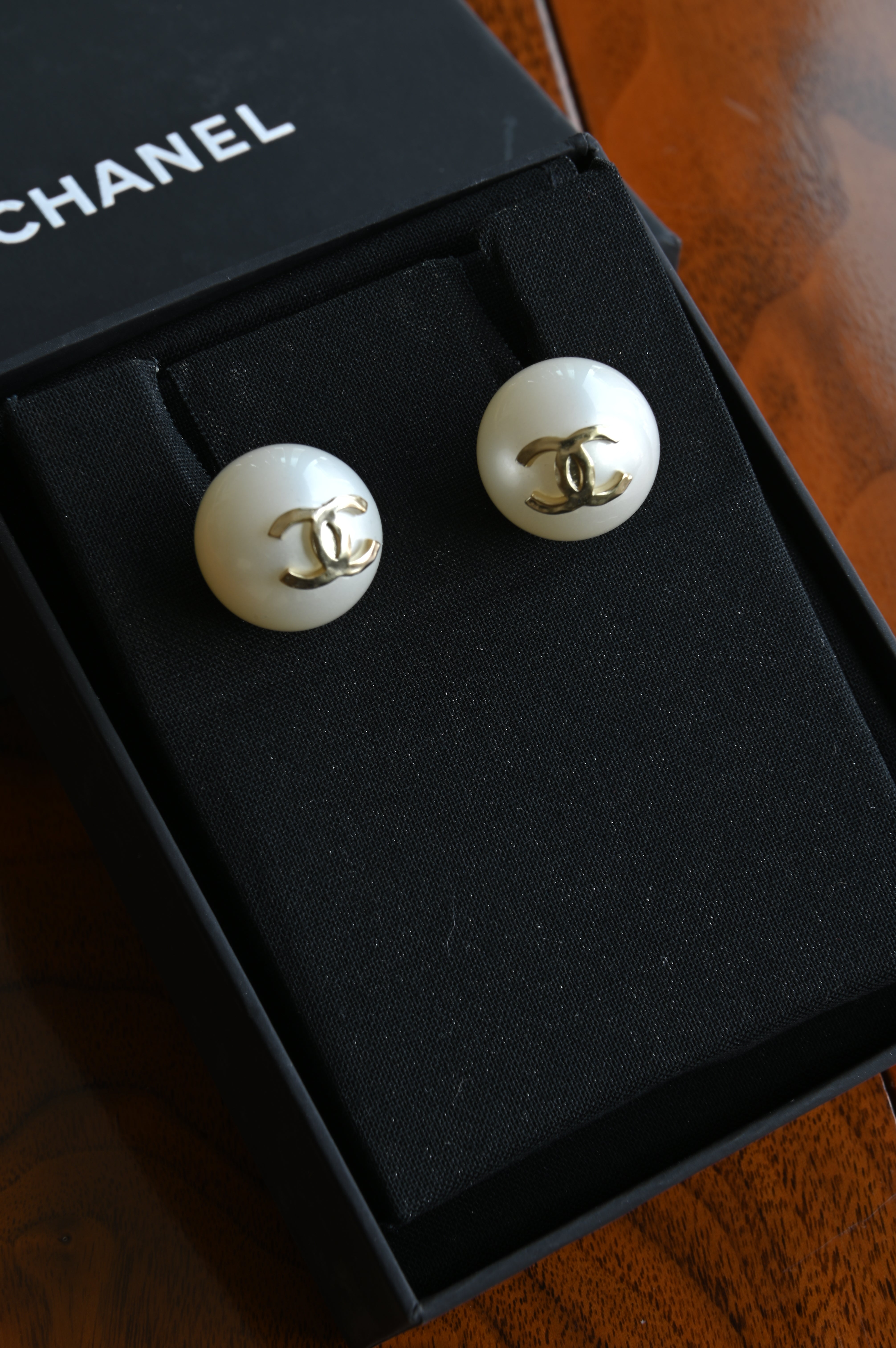 Chanel Pearl Gold Stud Earrings front