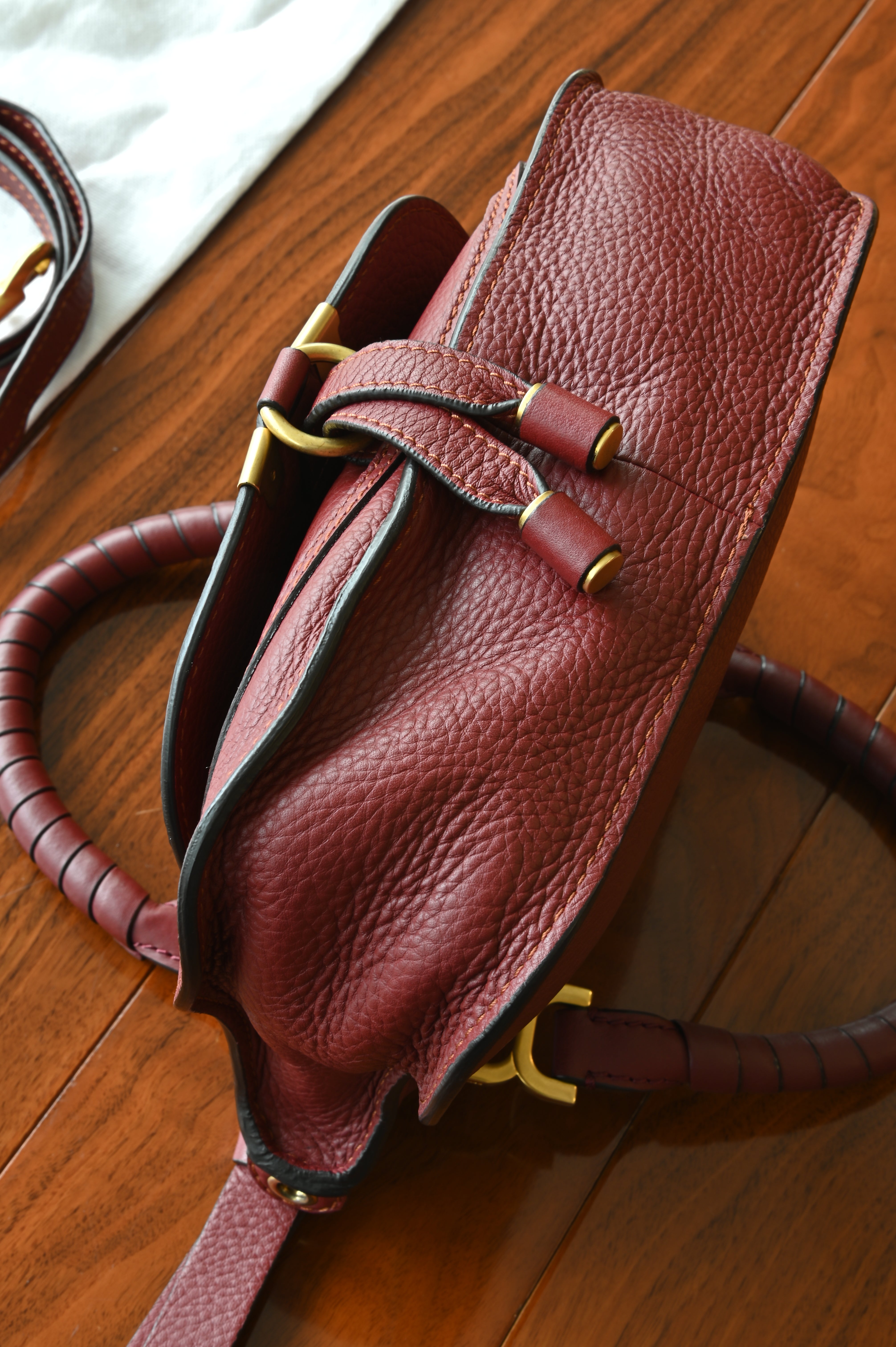 Chloé Marcie Burgundy Shoulder Bag bottom