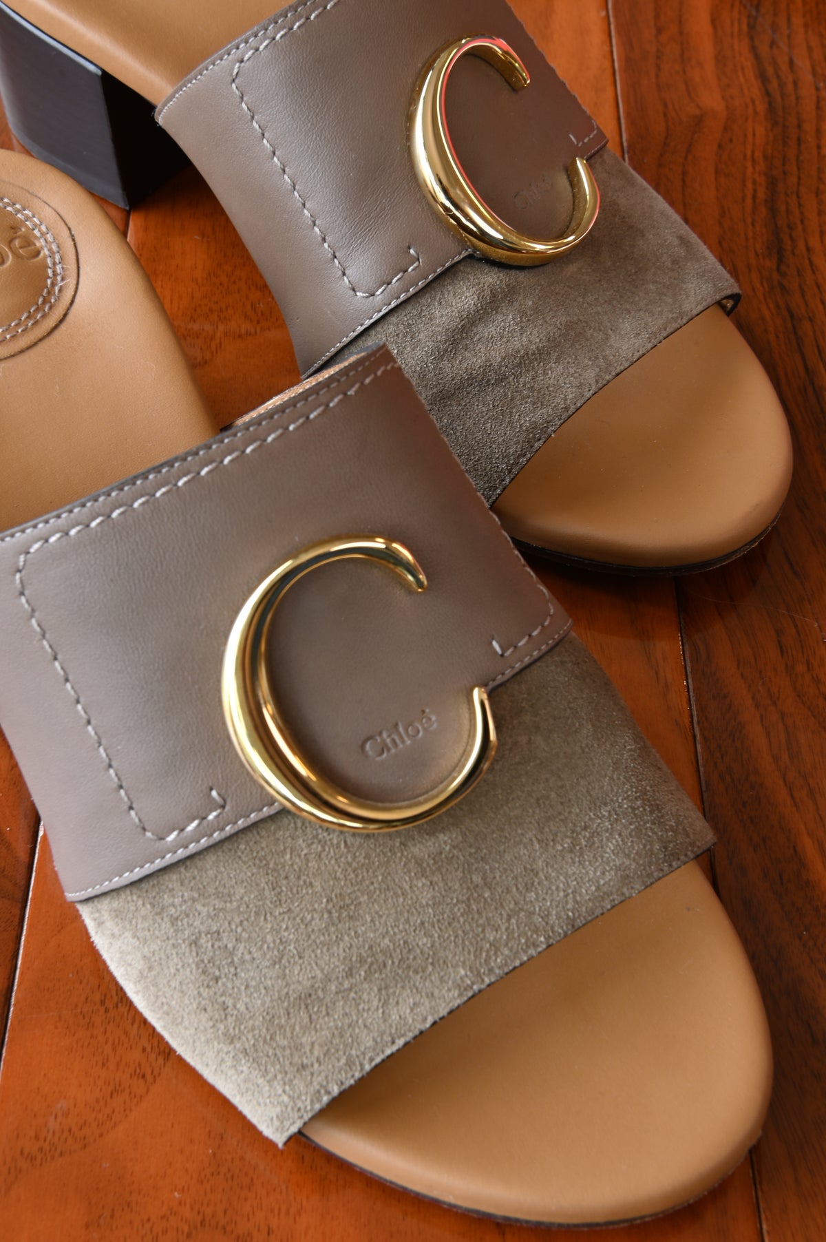 Chloe Logo Brown Suede Leather Sandals front