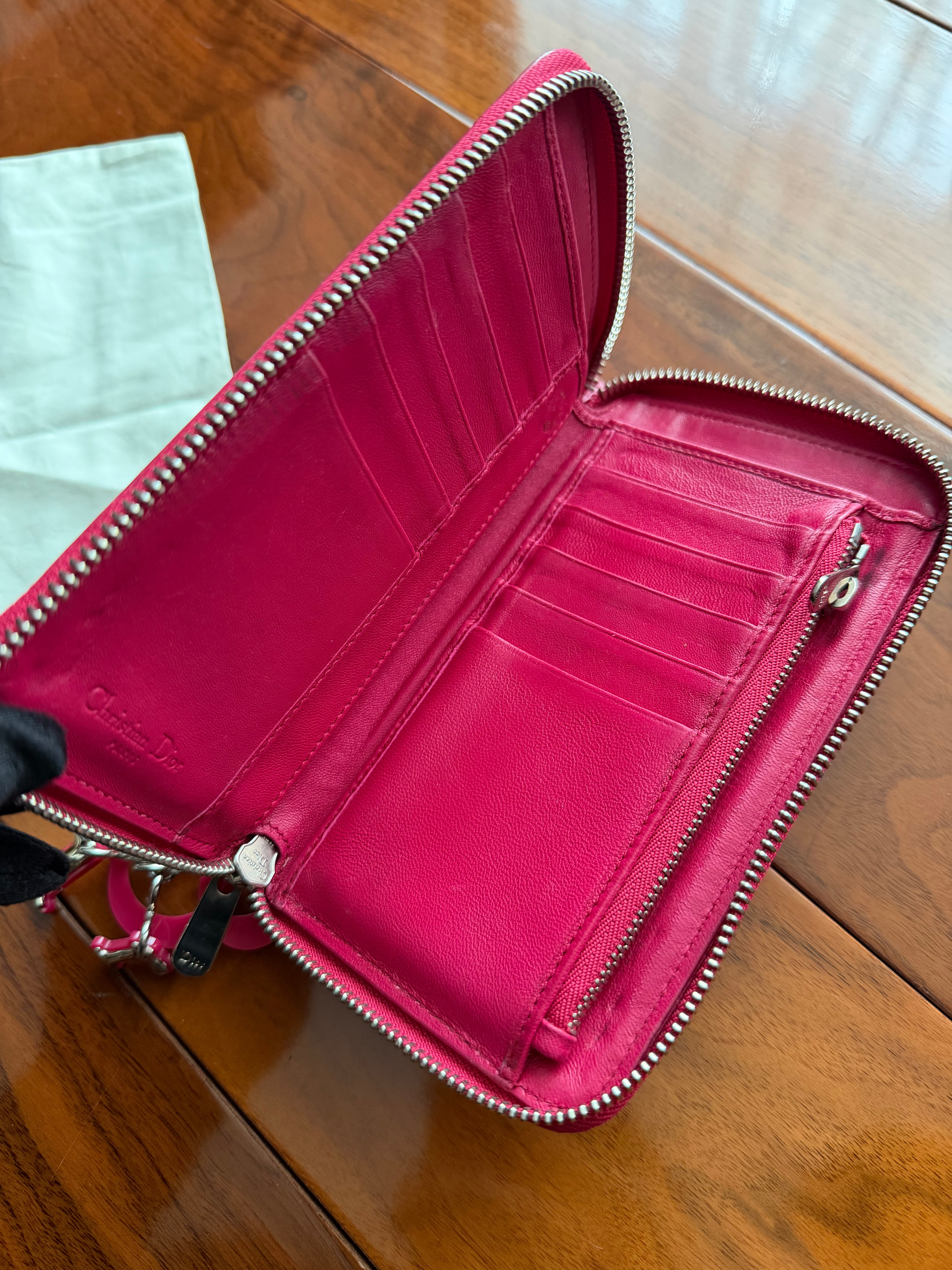 Christian Dior Quilted Zip around pink patent Mid wallet open