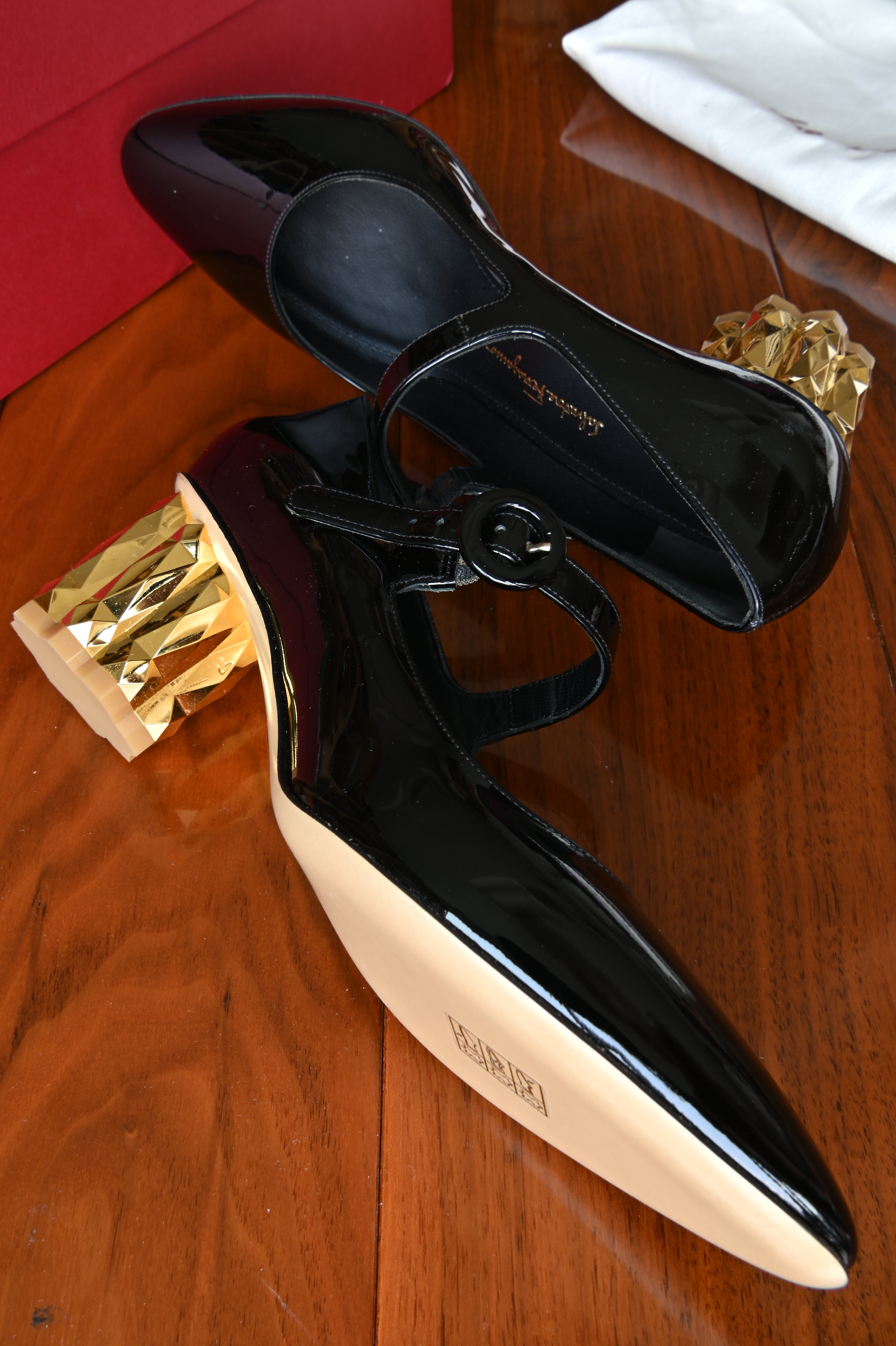Salvatore Ferragamo Black Ortensia Mary Jane Pumps