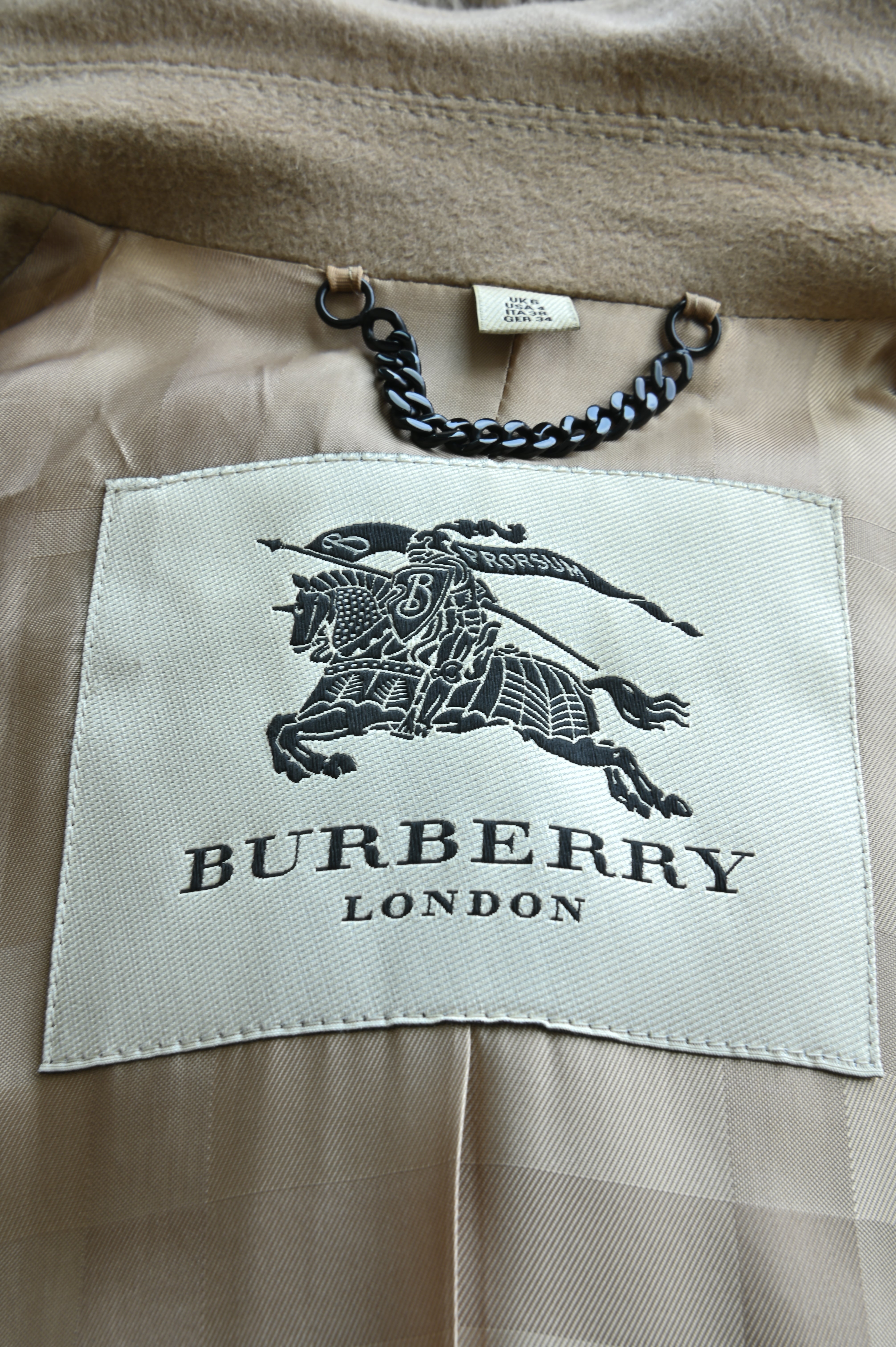 Burberry wool trench Coat in beige