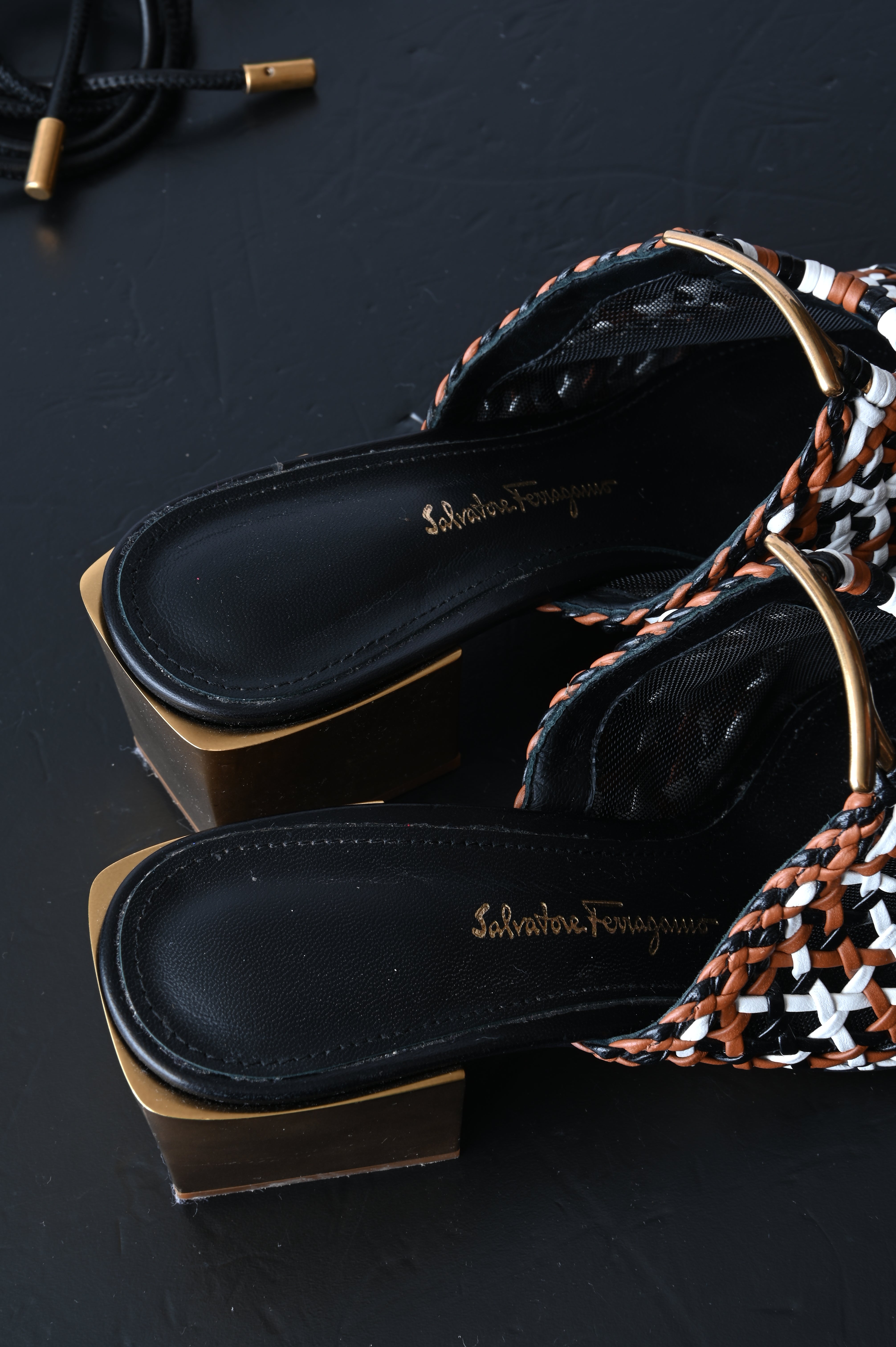 Salvatore Ferragamo Interwoven Laino