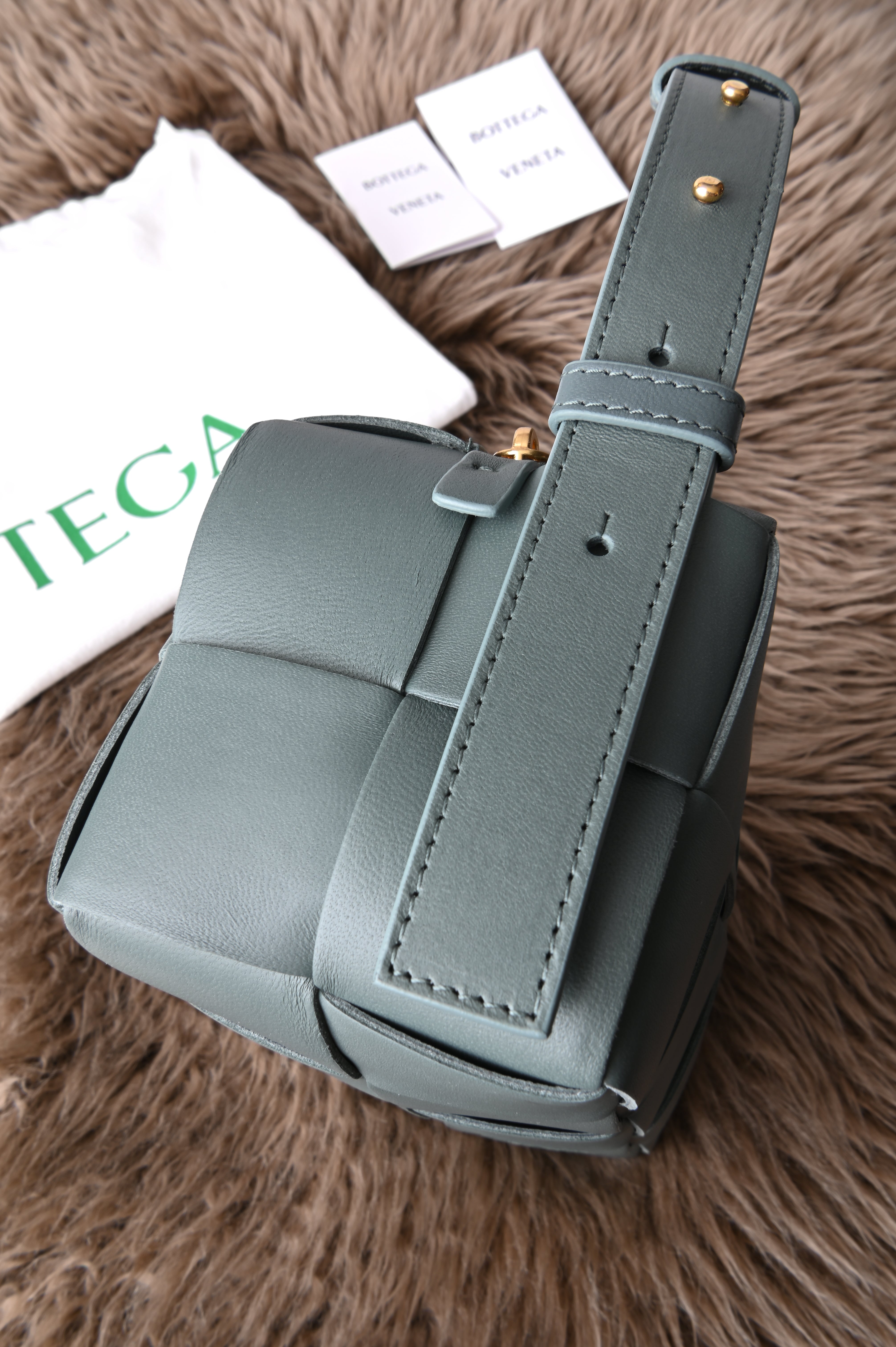 BOTTEGA VENETA Cassette Bag