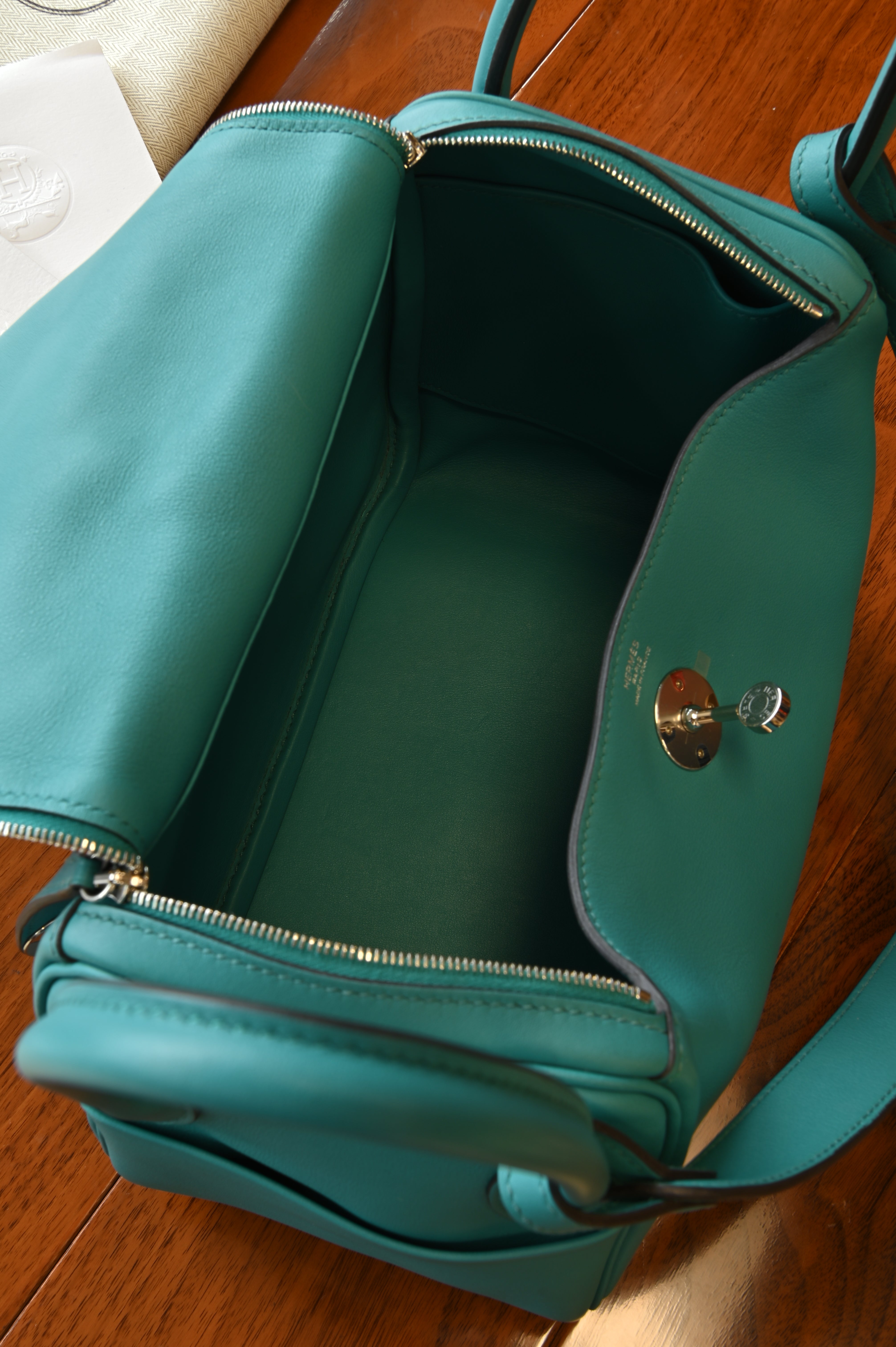 Hermès Lindy 26 Veau Swift leather Bleu Paon bag