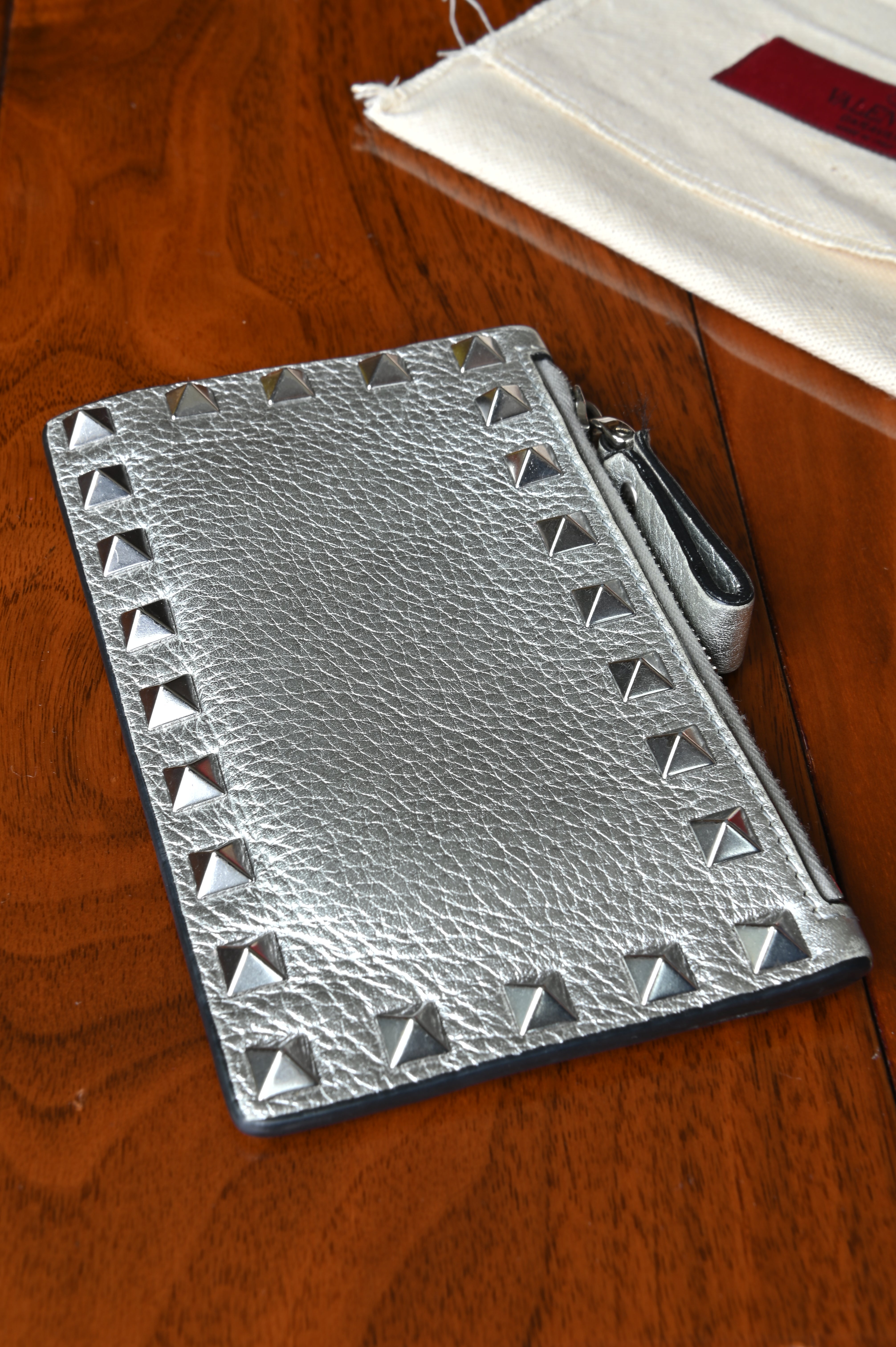 Valentino Garavani Rockstud Metallic Card Holder