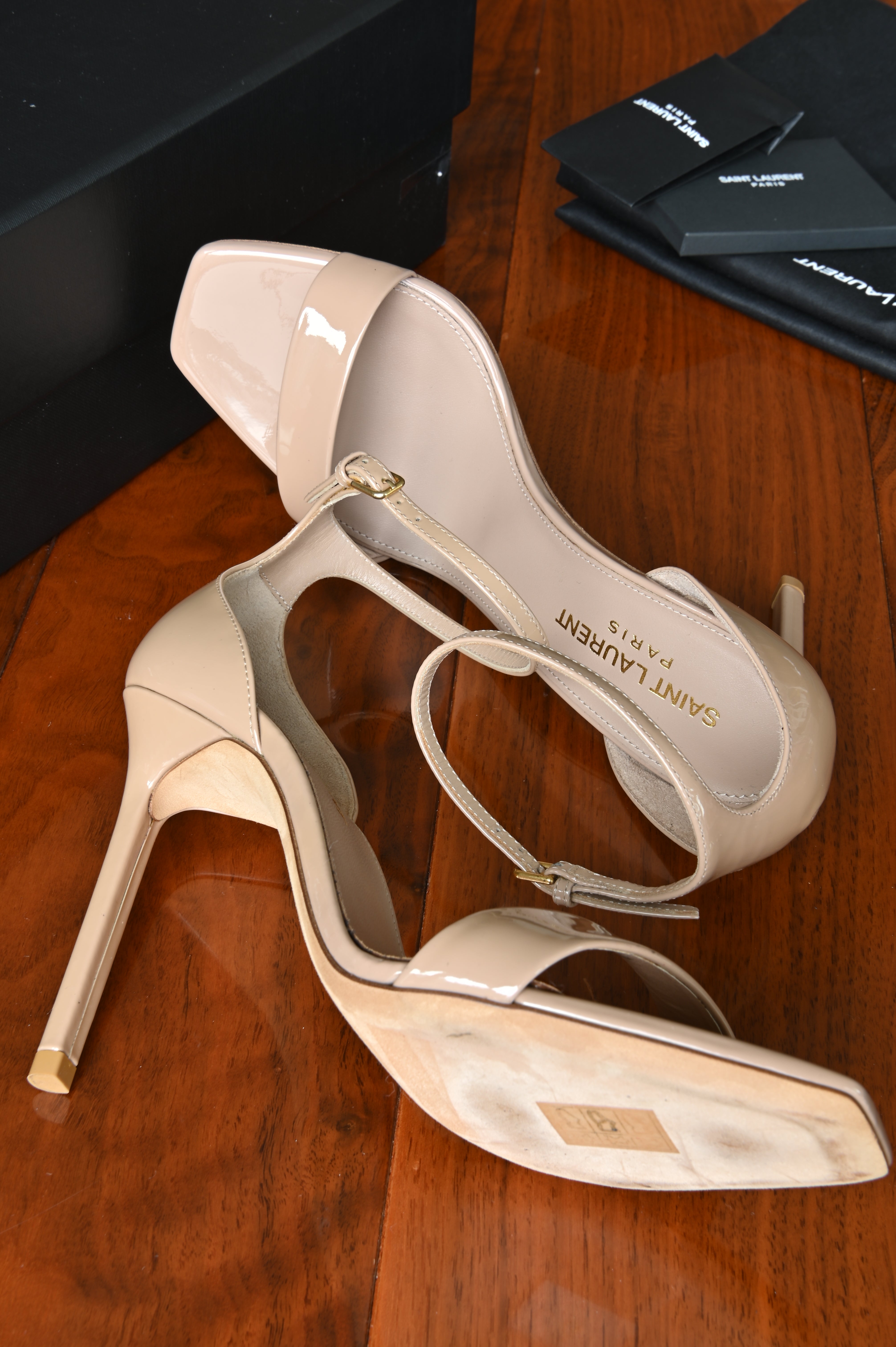 Saint Laurent Nude Patent Heels