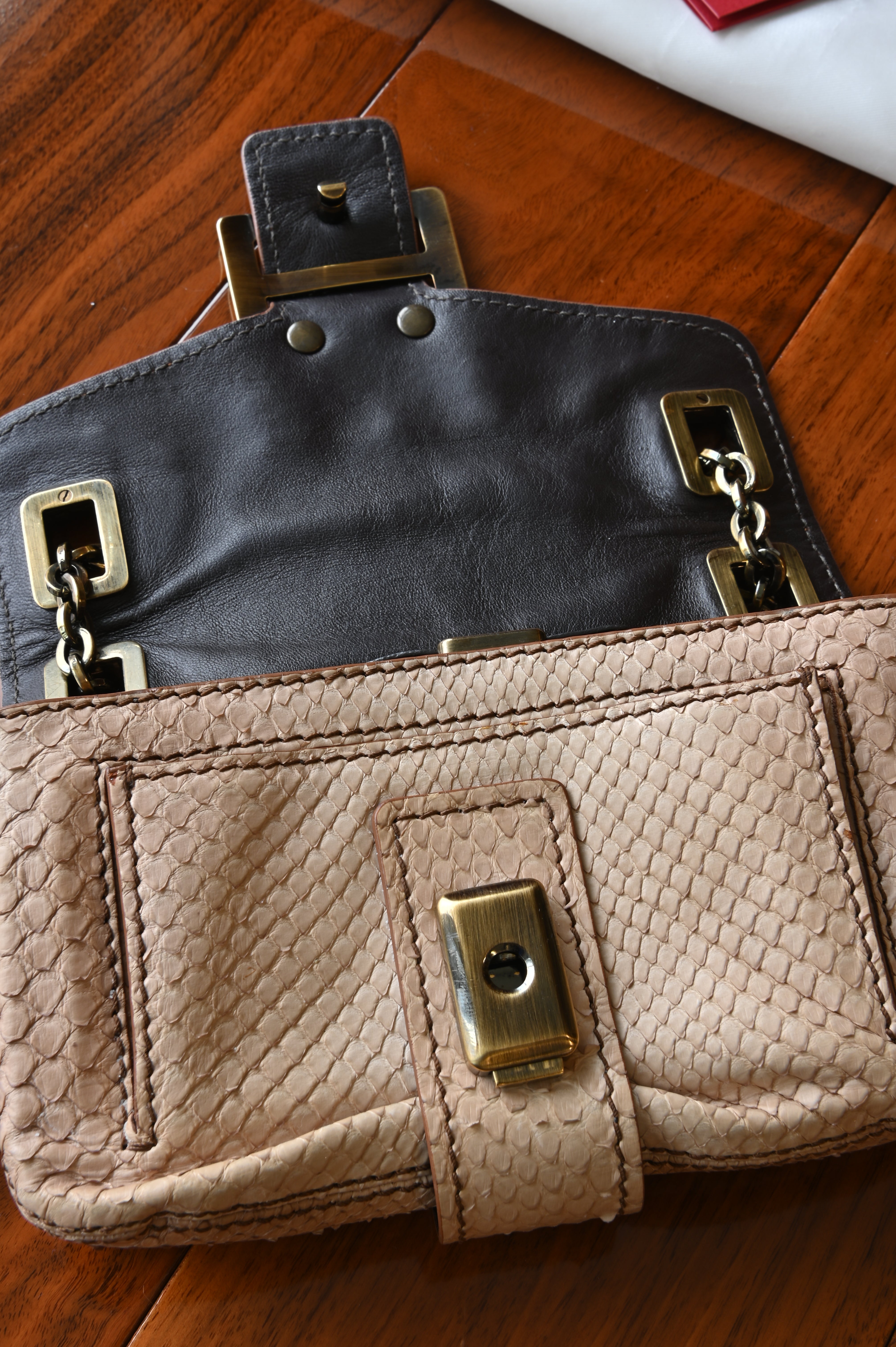 Roger Vivier Beige Python Leather Shoulder Bag