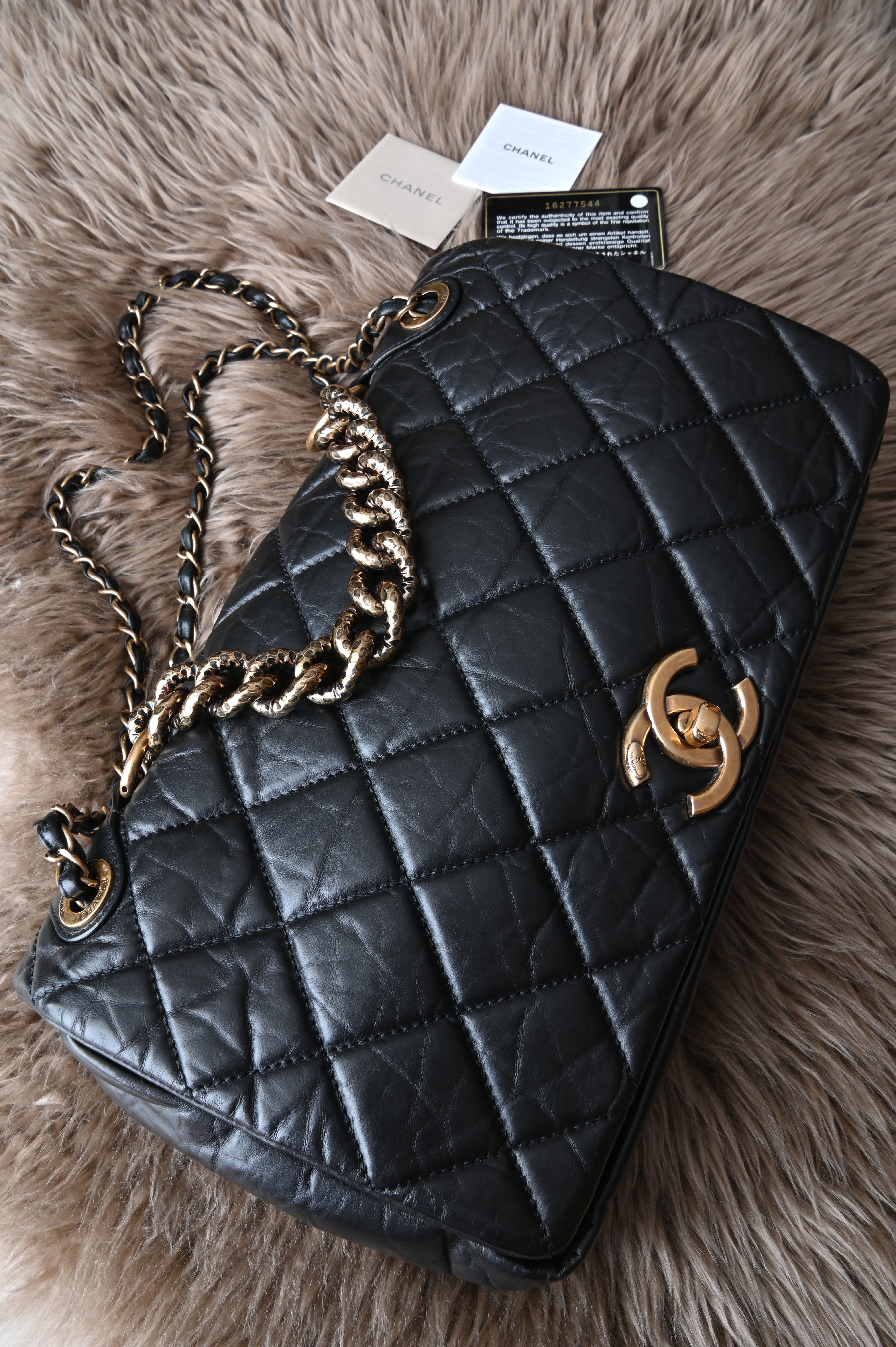 Chanel Quilted bag in black and gold hardware