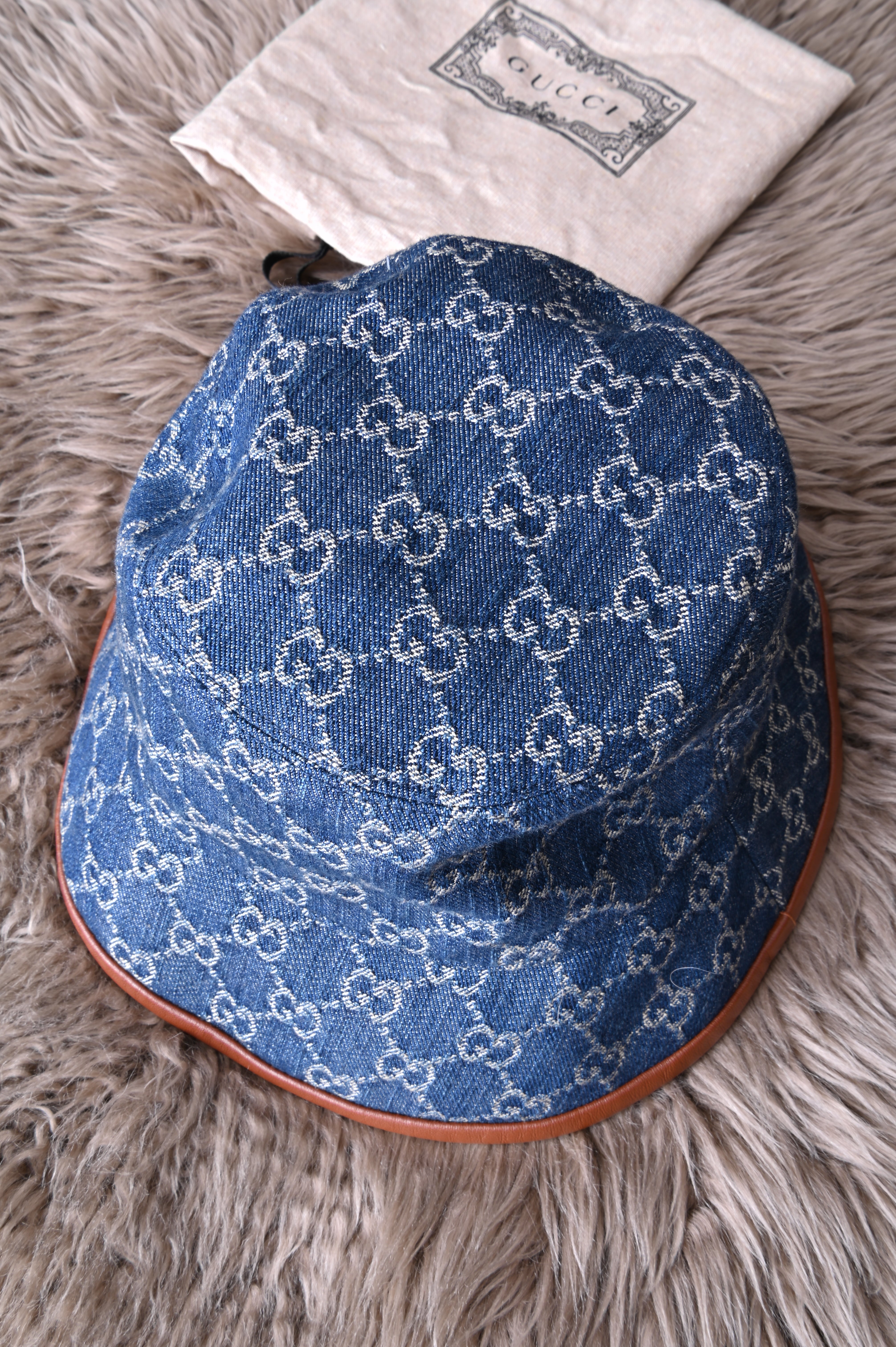 Gucci GG Denim Bucket hat